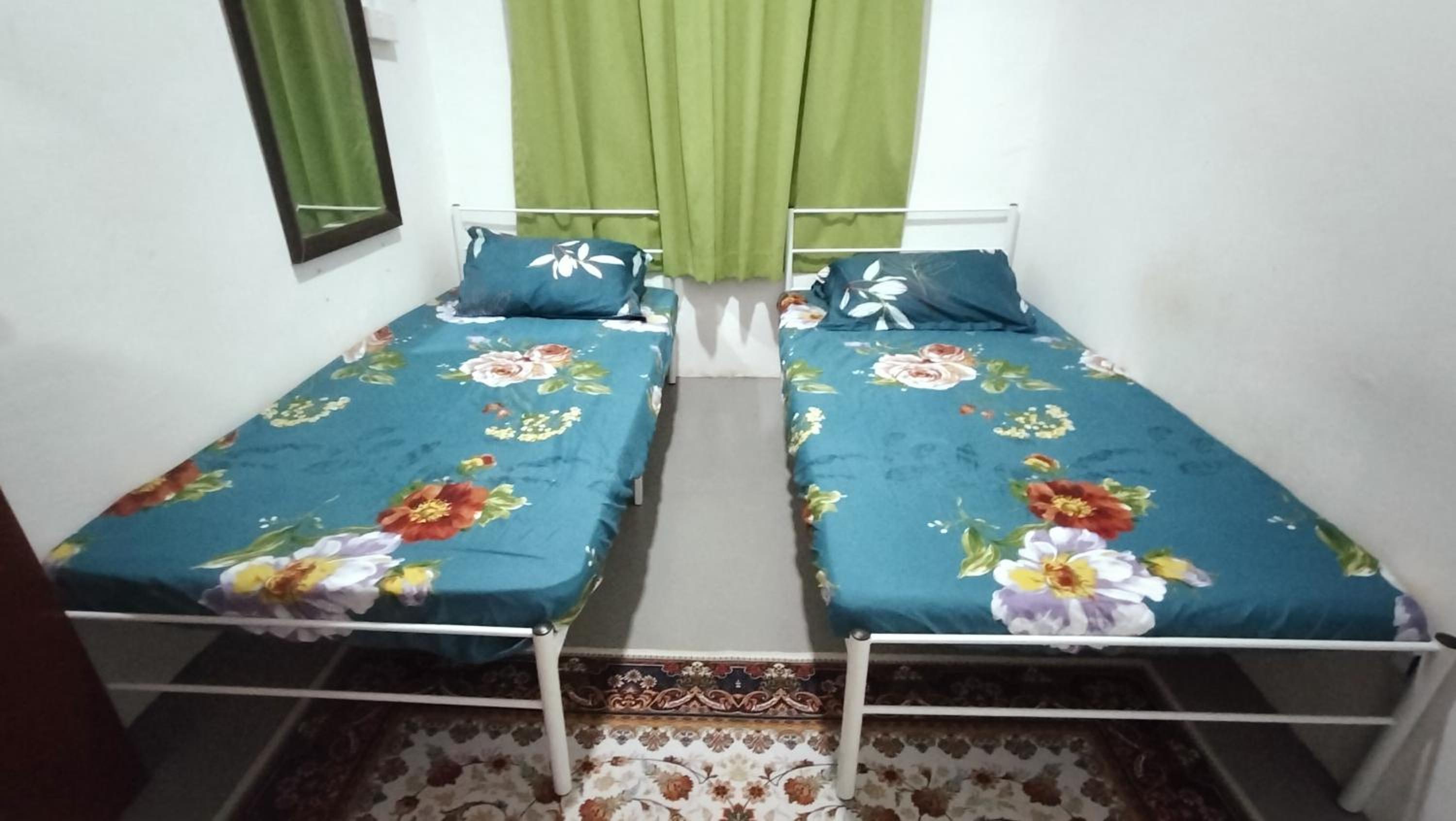 Three-Bedroom House photo 3