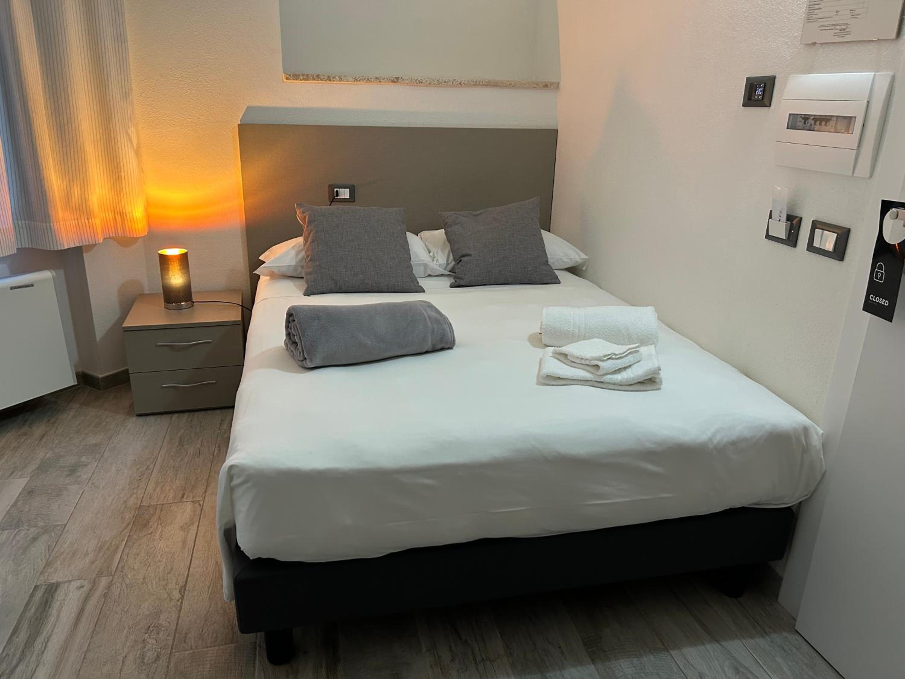 Single Room - Disability Access