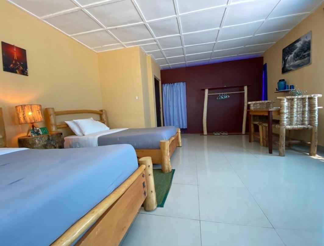 Deluxe Twin Room photo 2