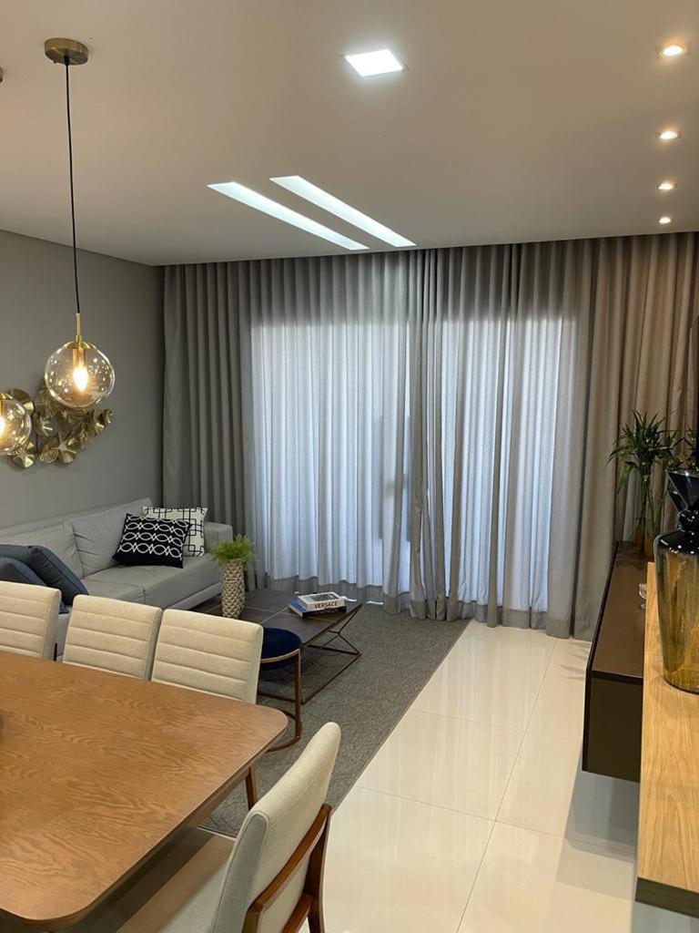 One-Bedroom House photo 1