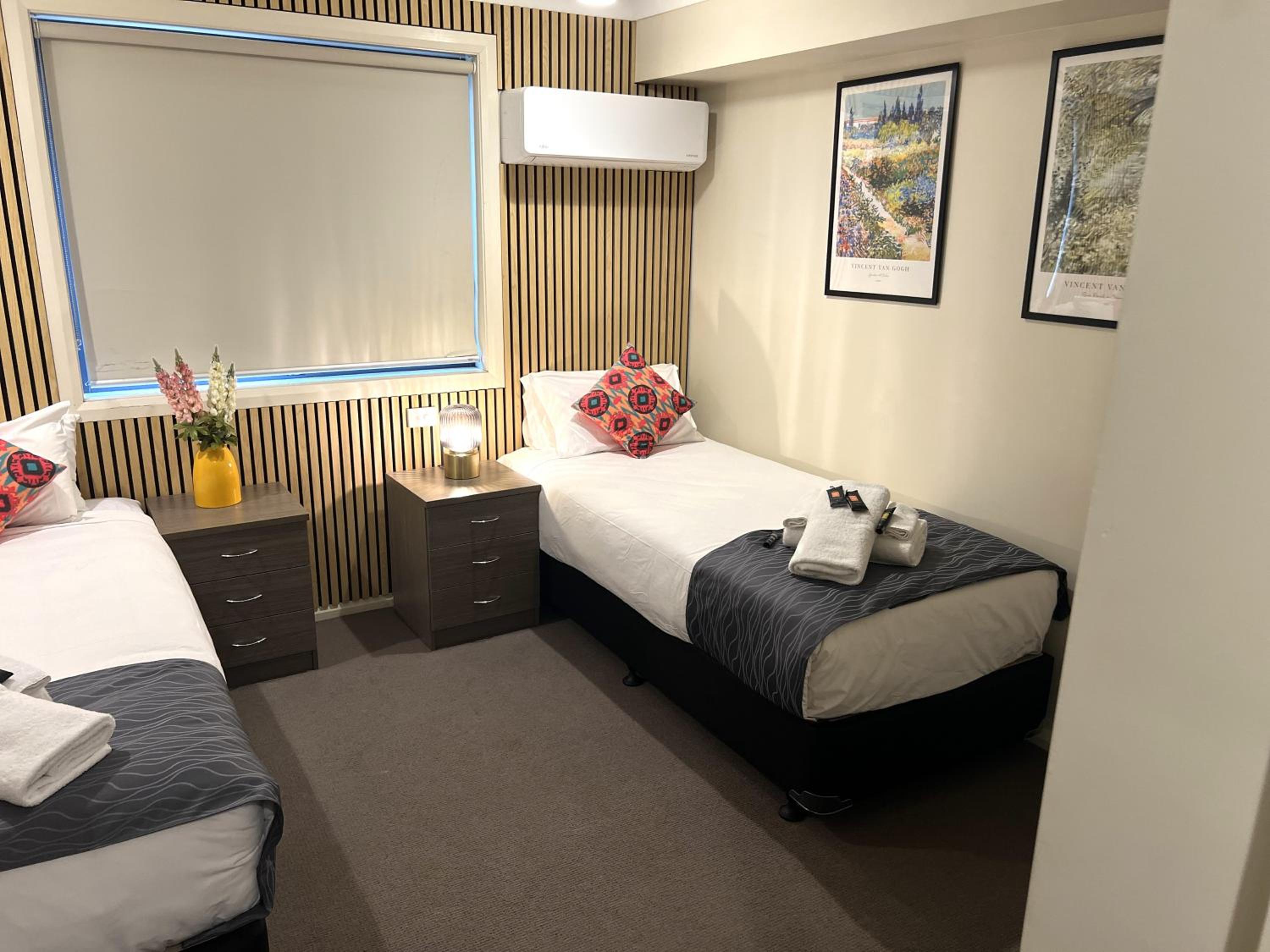 Twin Room - Non Smoking photo 3