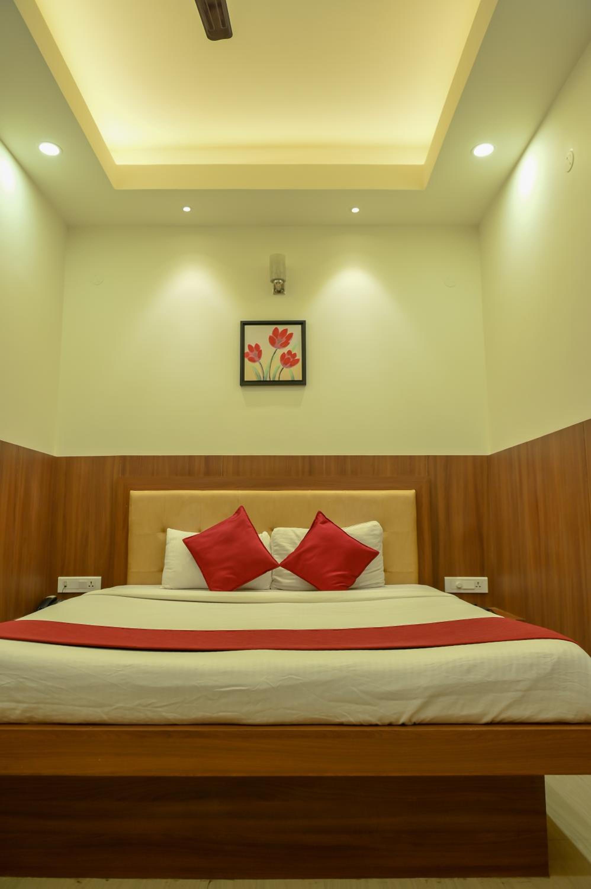 Standard Double Room - Photo 20