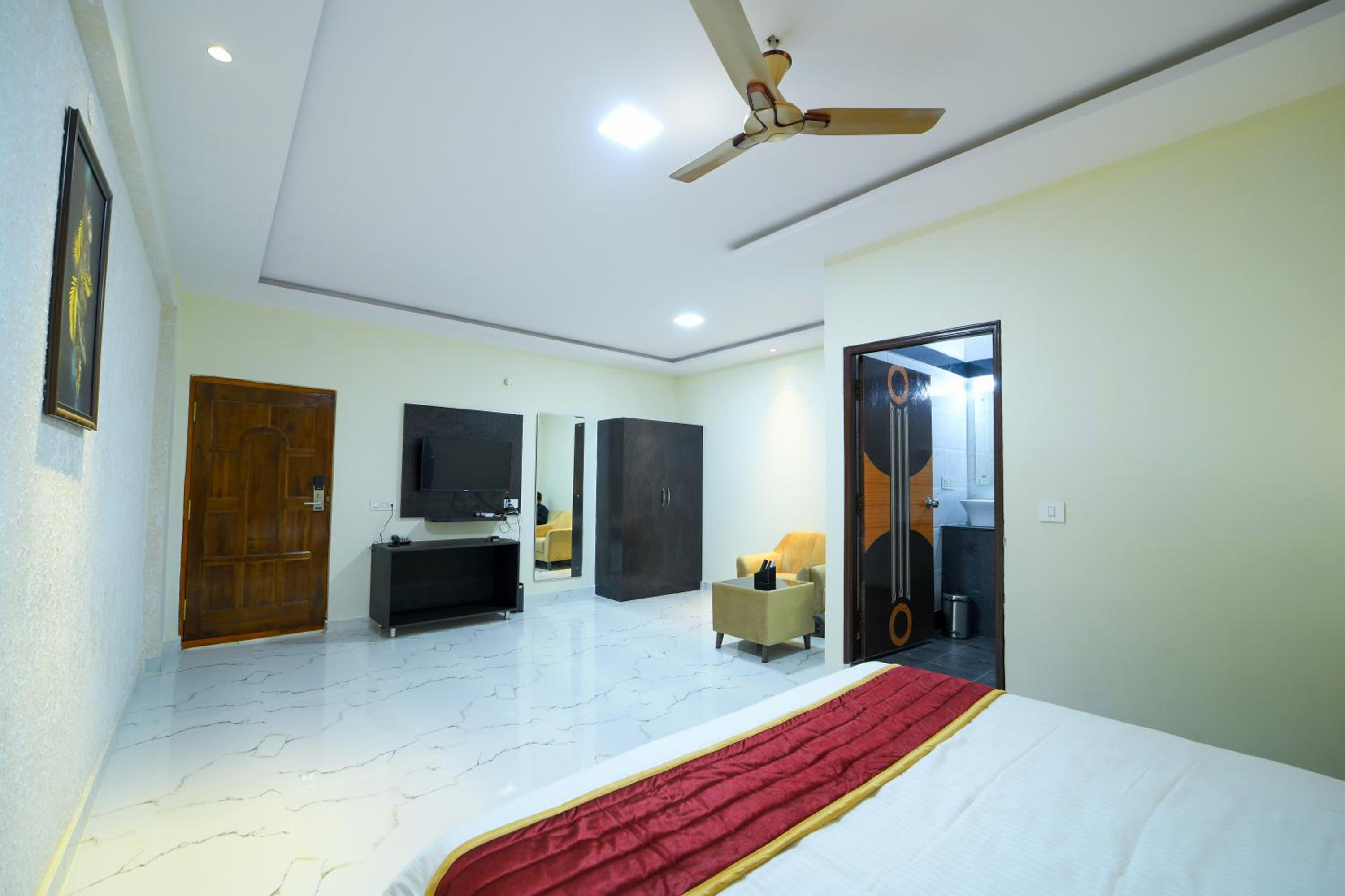 Deluxe Double Room photo 3