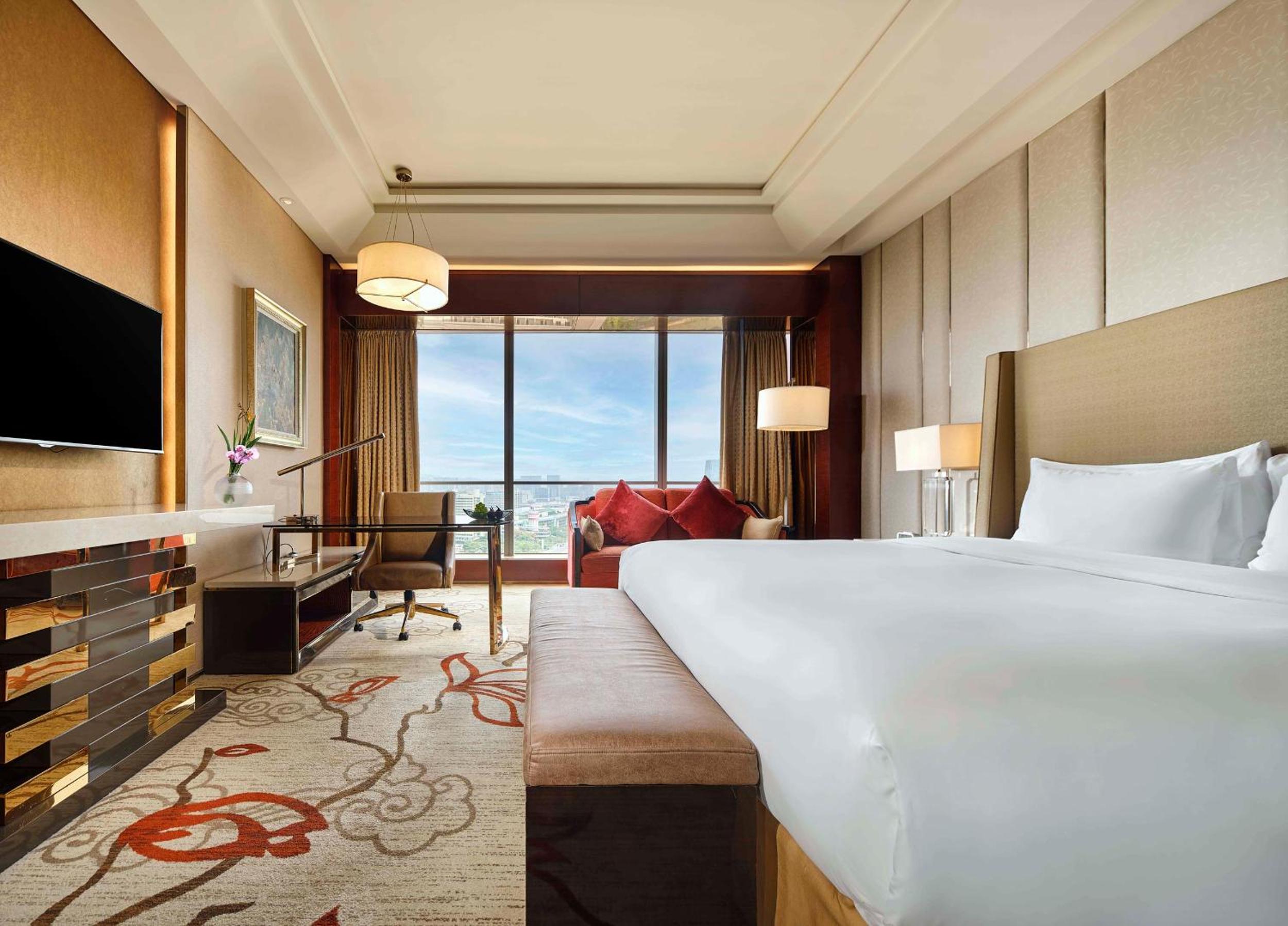 King Room with Garden View