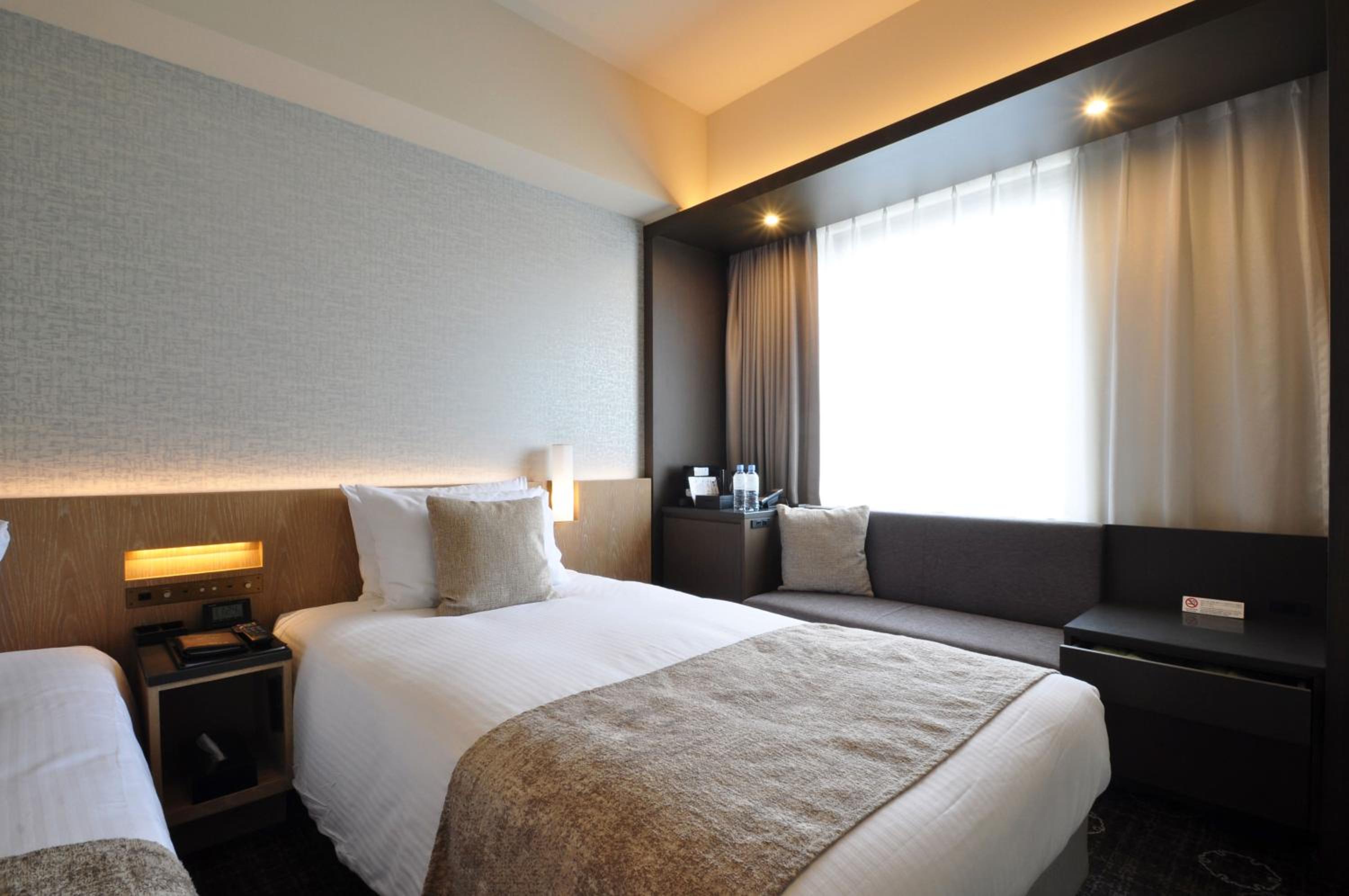 Moderate Twin Room - Non-Smoking - Photo 10