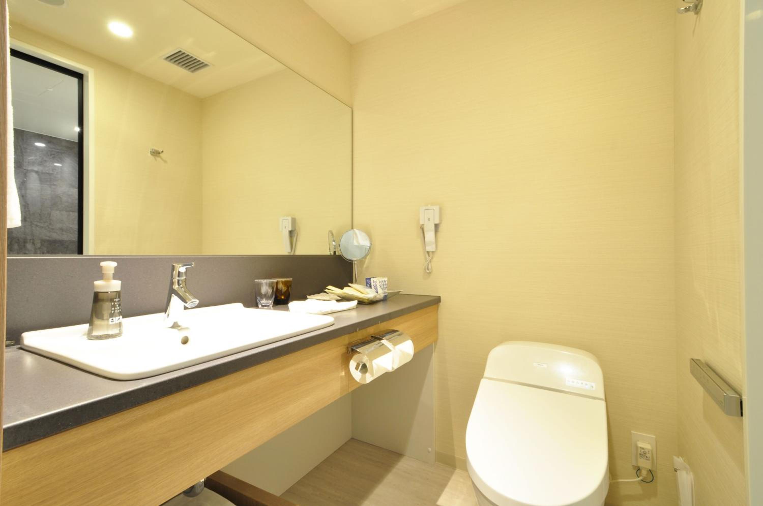 Superior Twin Room - Non-Smoking - Photo 7