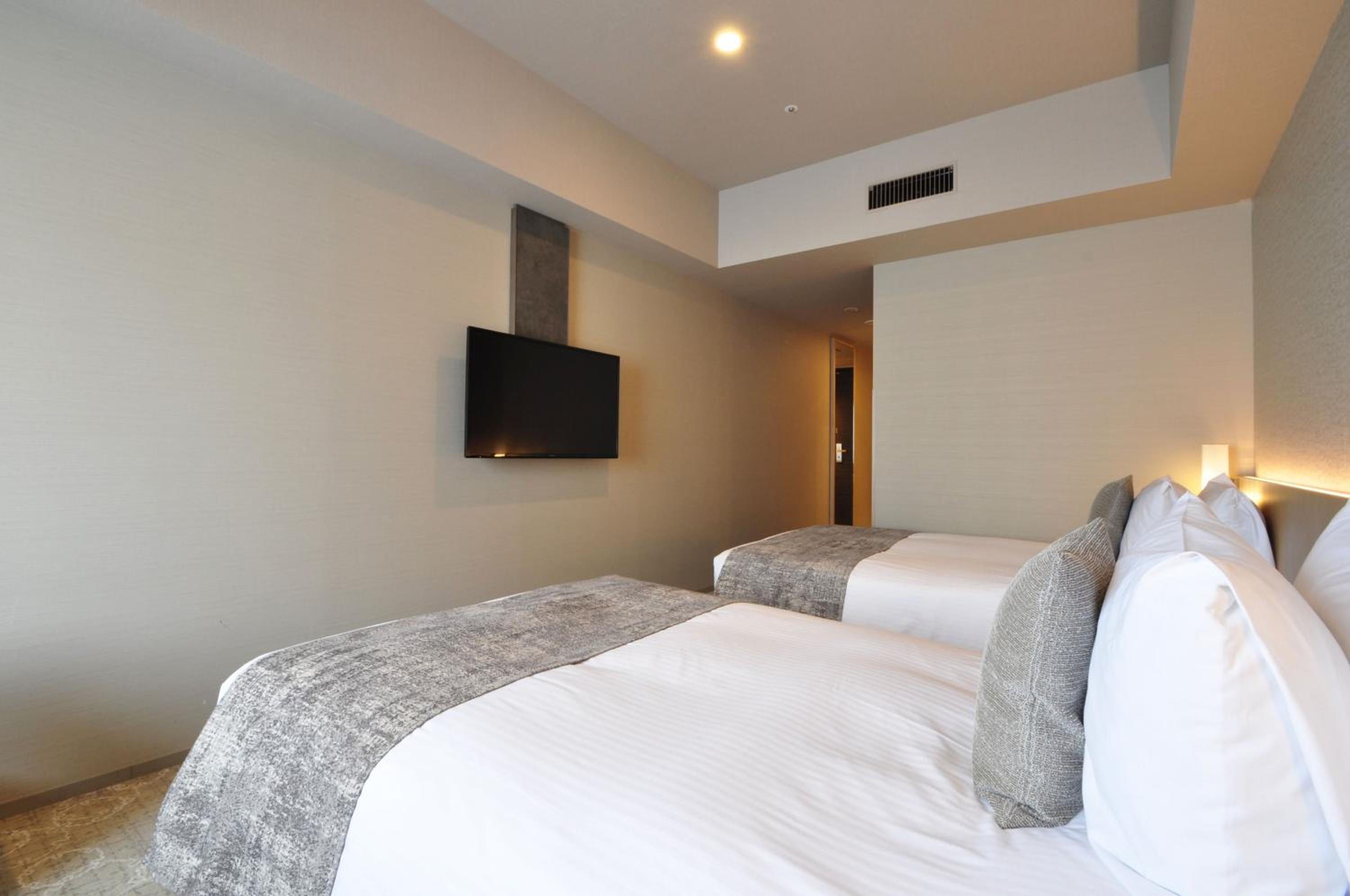 Superior Twin Room - Non-Smoking - Photo 13
