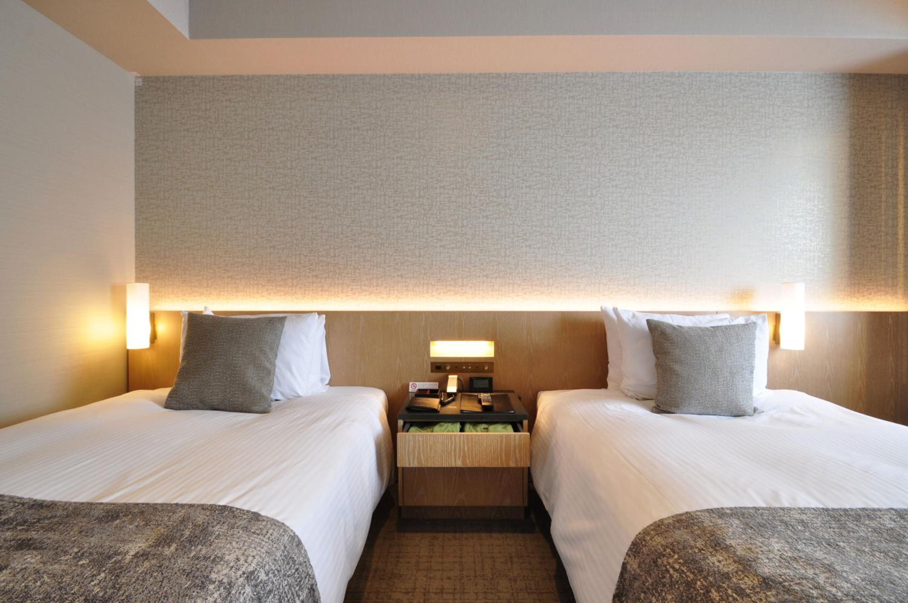 Superior Twin Room - Non-Smoking - Photo 10