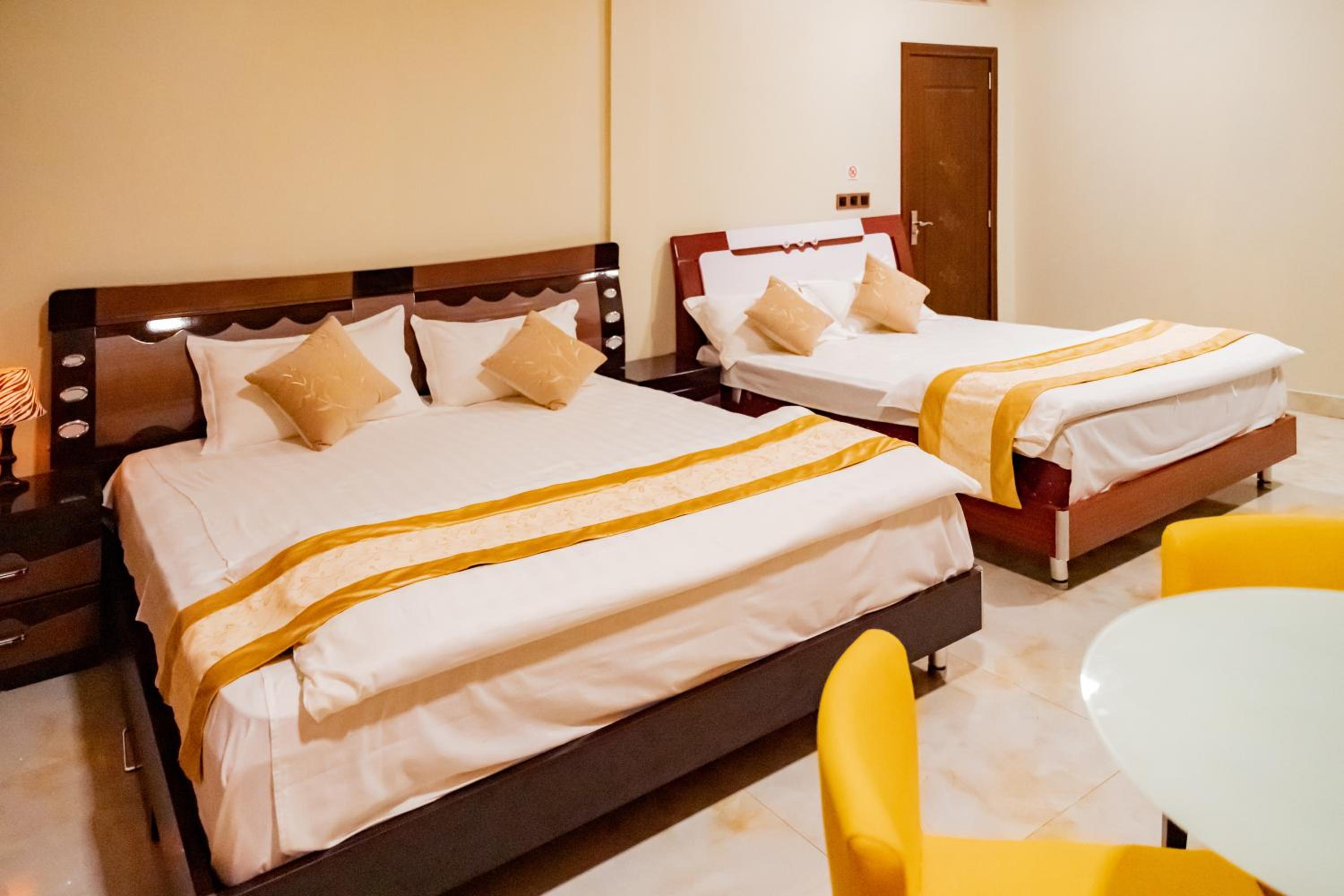 Deluxe Double or Twin Room photo 2