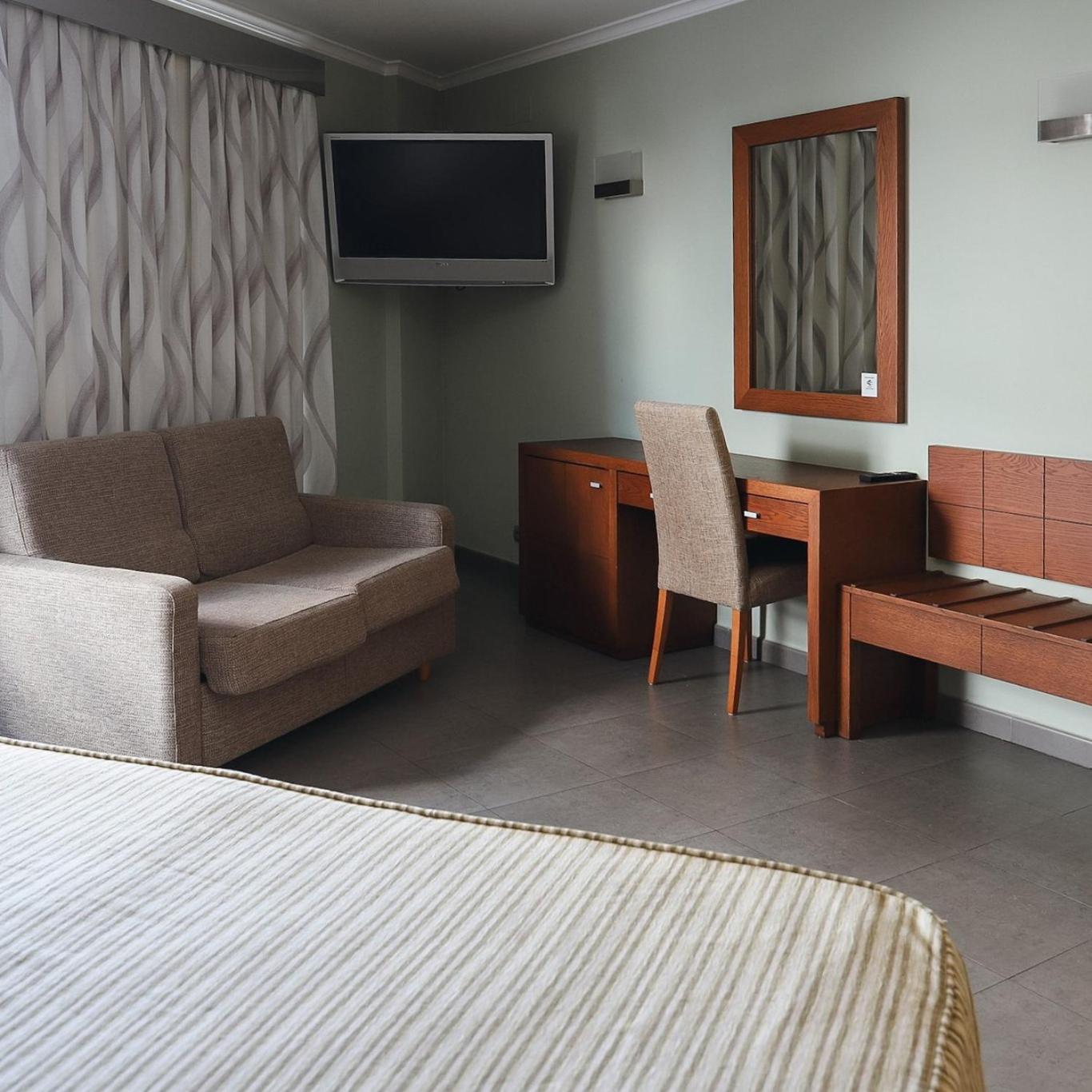 Superior Double Room - Photo 1