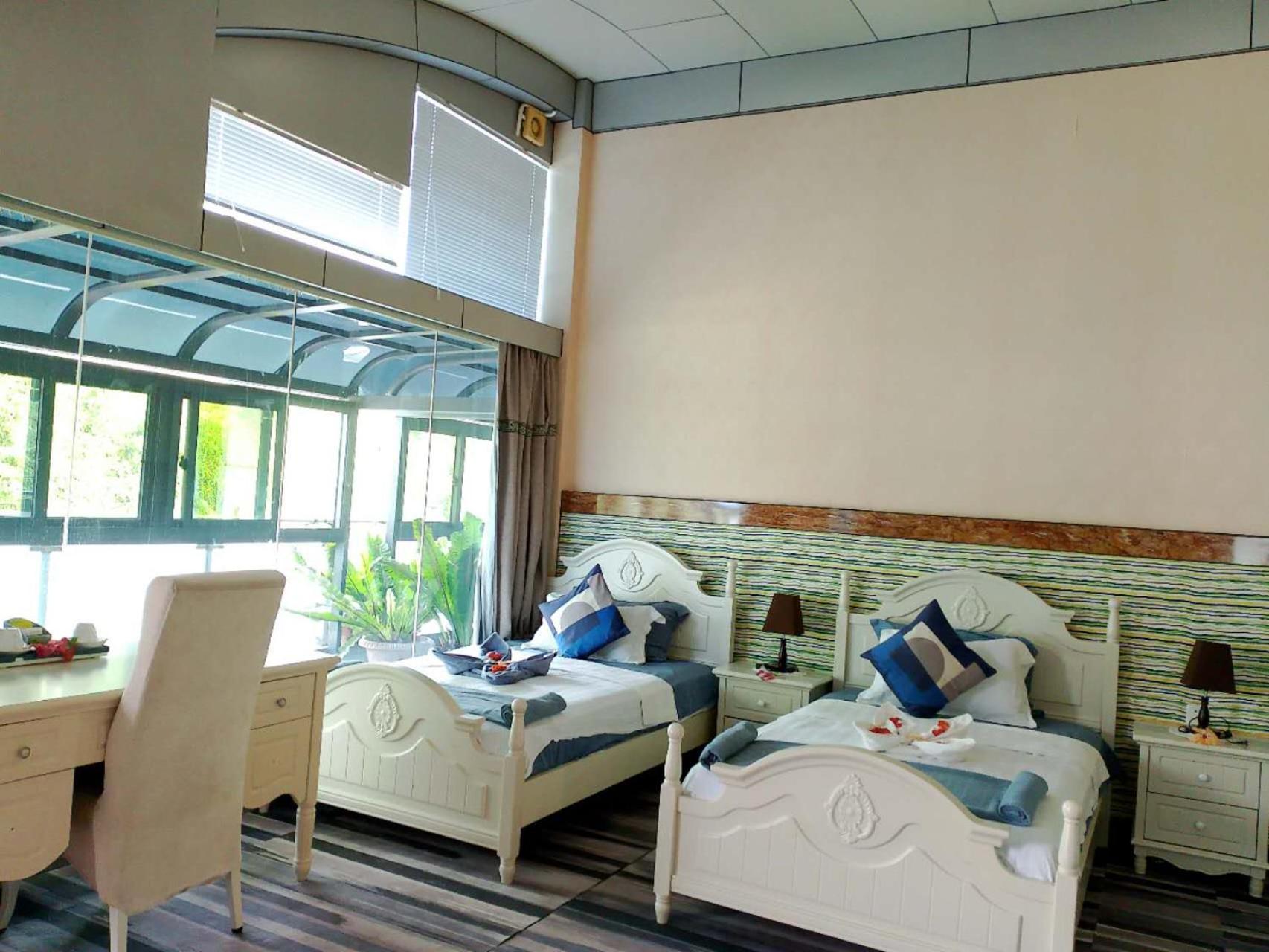 Double or Twin Room with Mountain View photo 1