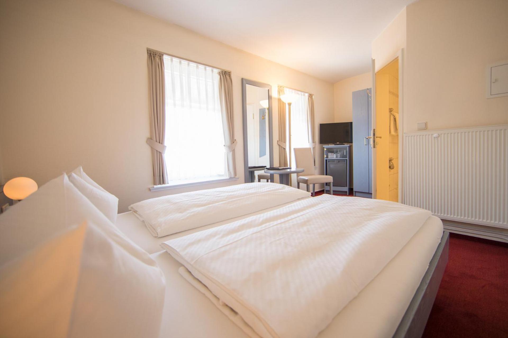 Economy Double Room