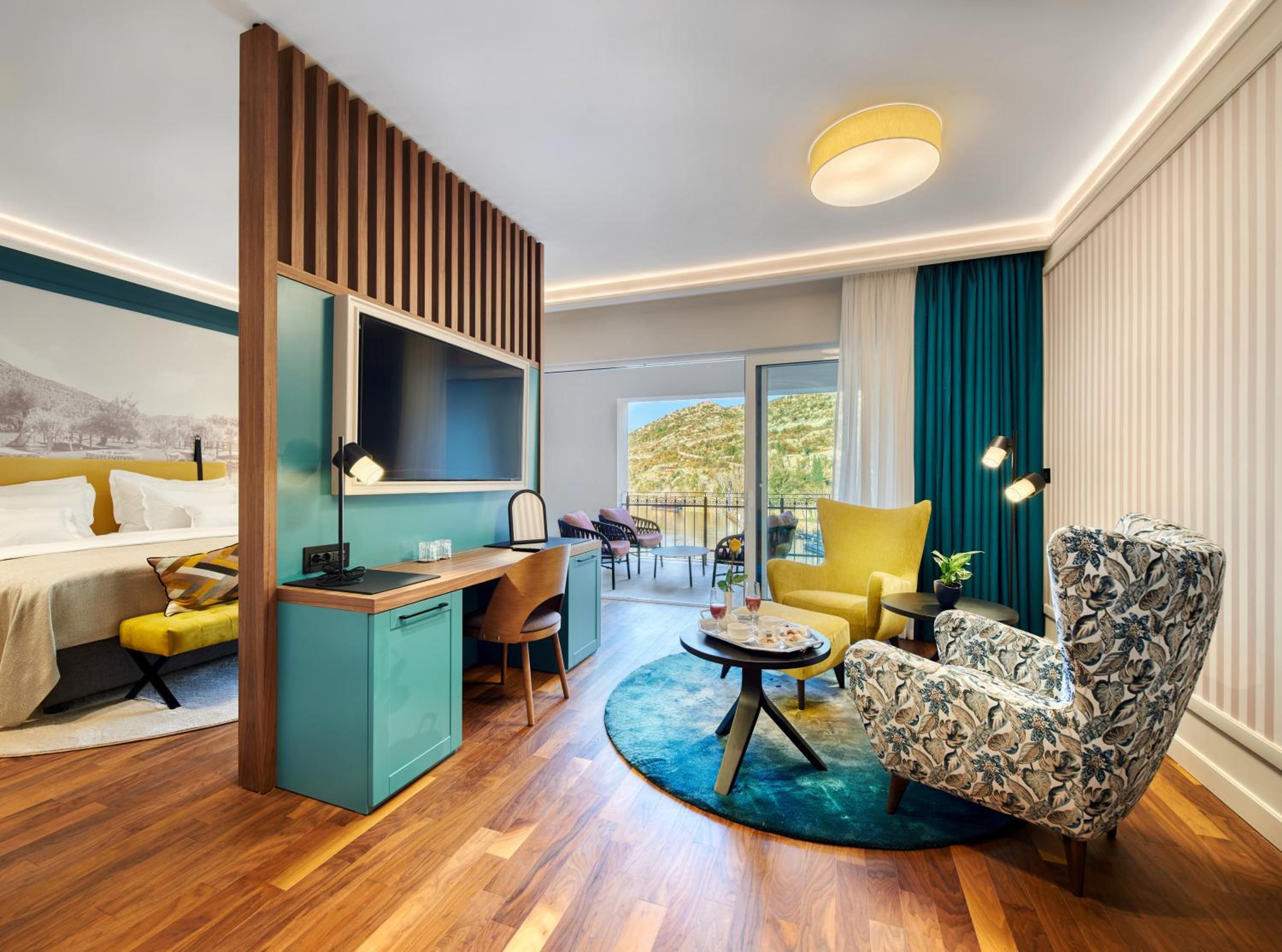 Signature Suite - Sea View