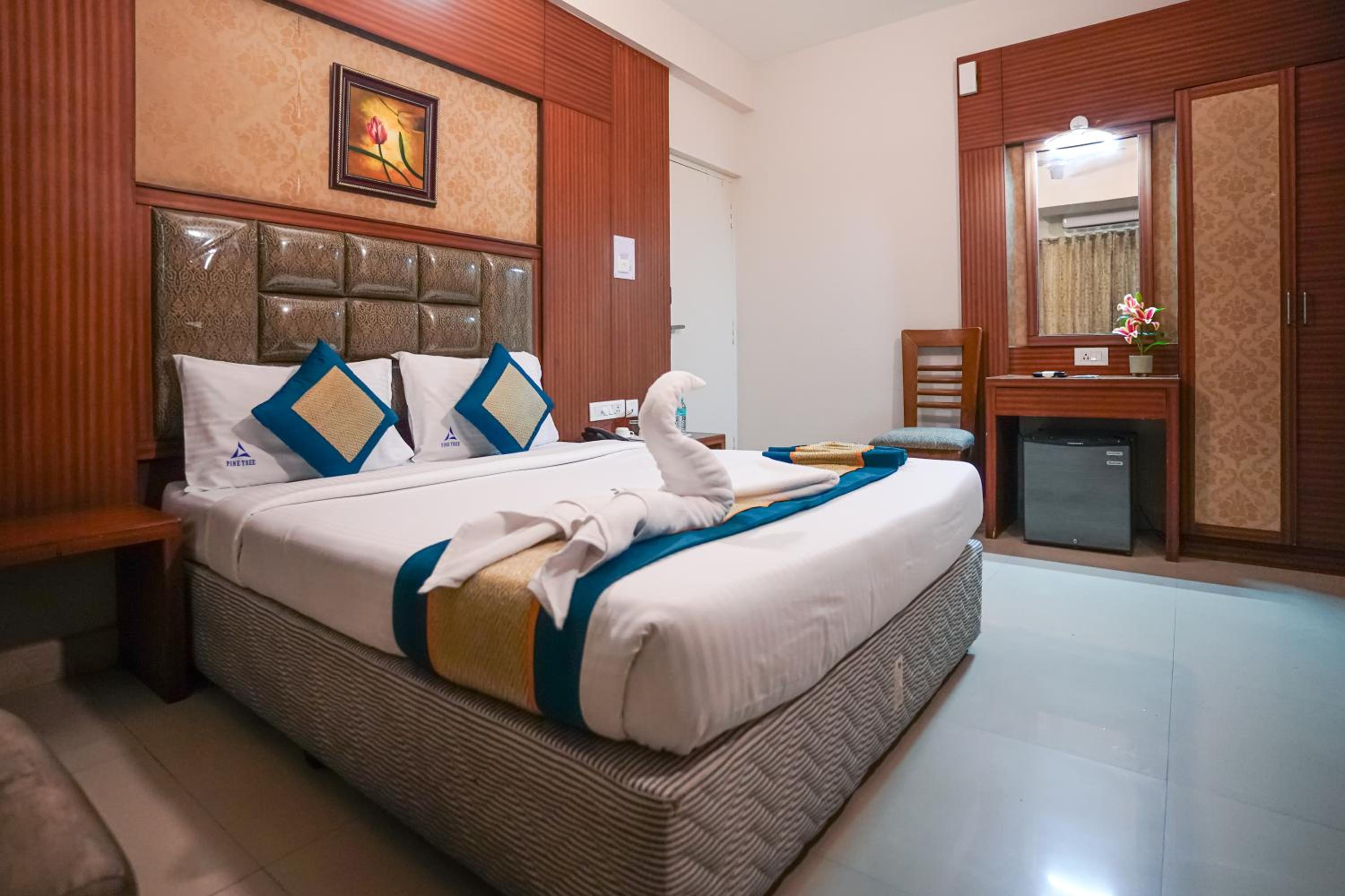 Deluxe Double Room - Photo 15
