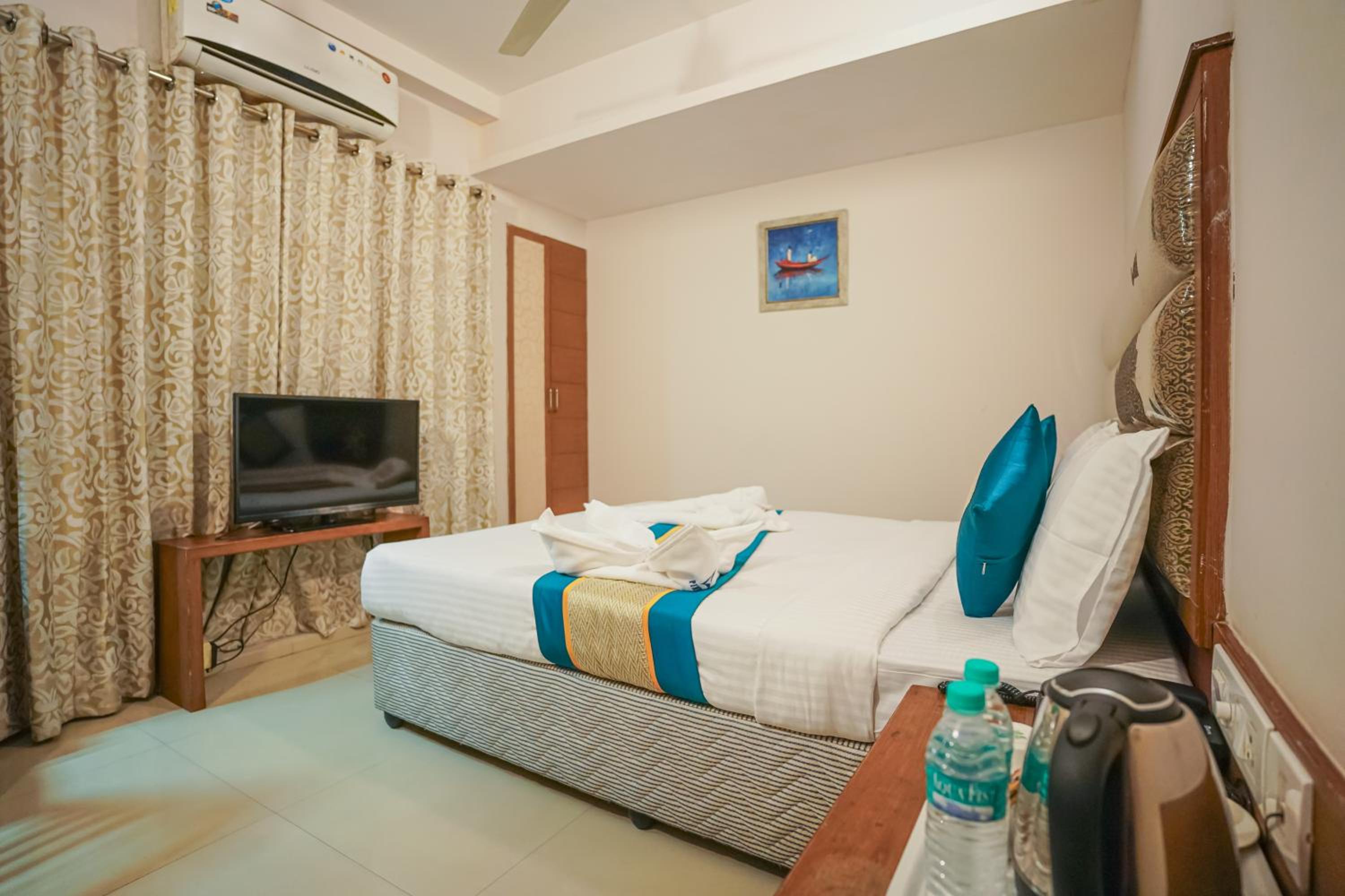 Standard Double Room - Photo 5