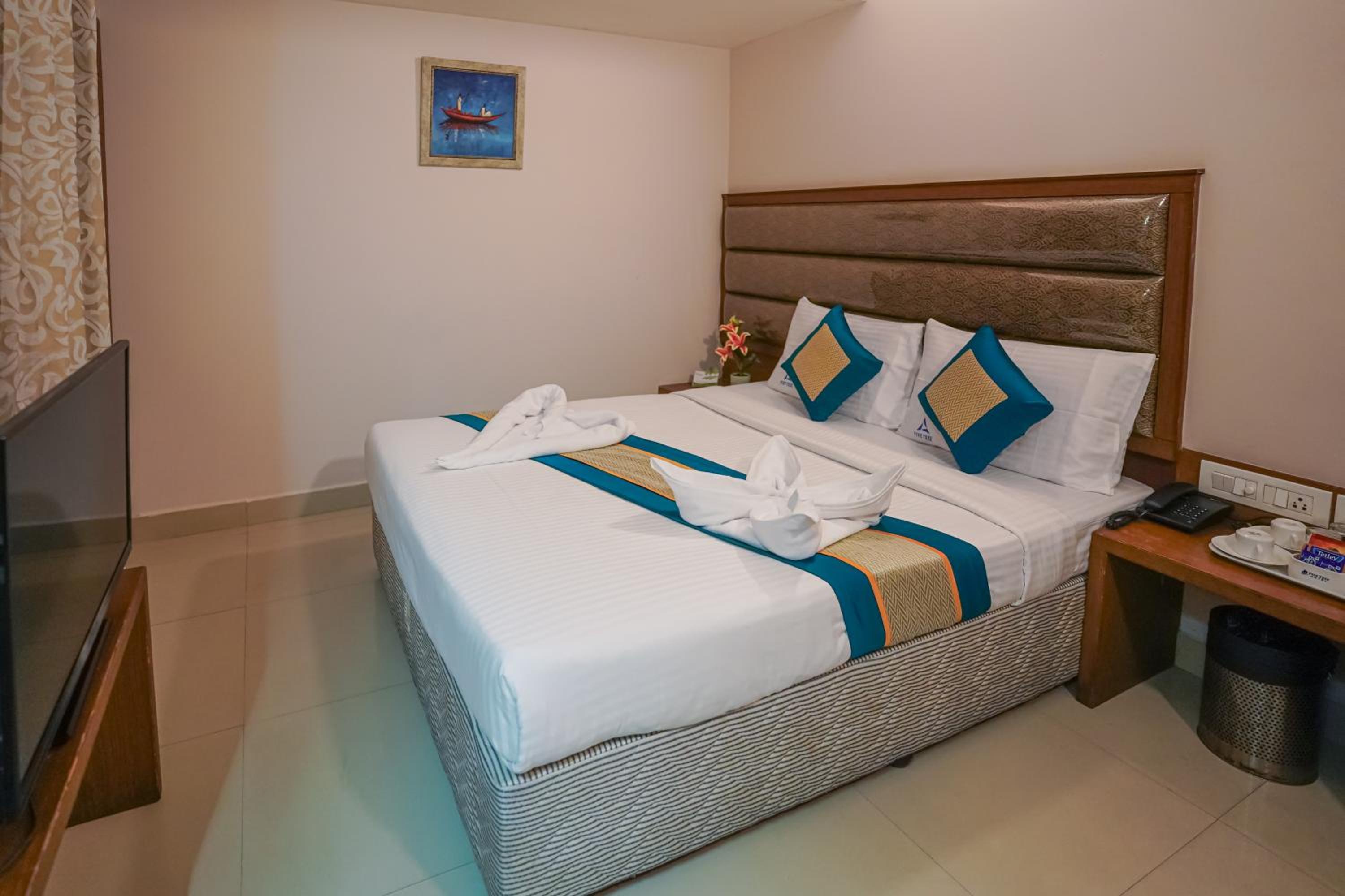 Standard Double Room - Photo 3