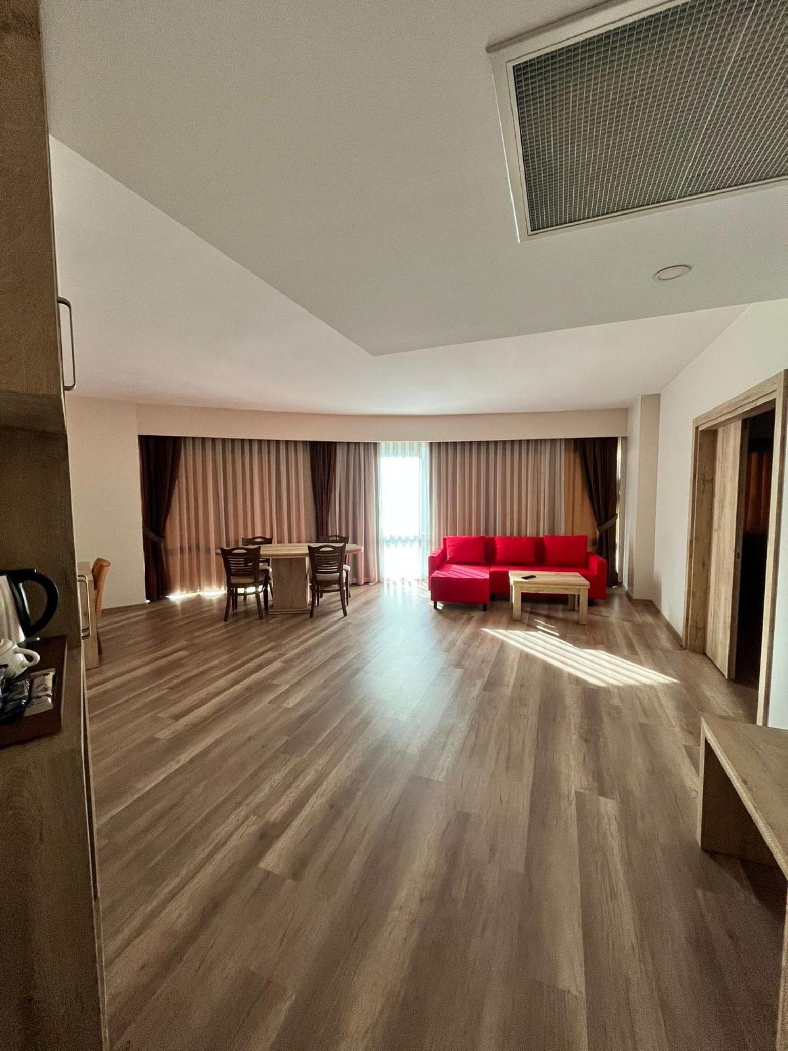 King Suite photo 1