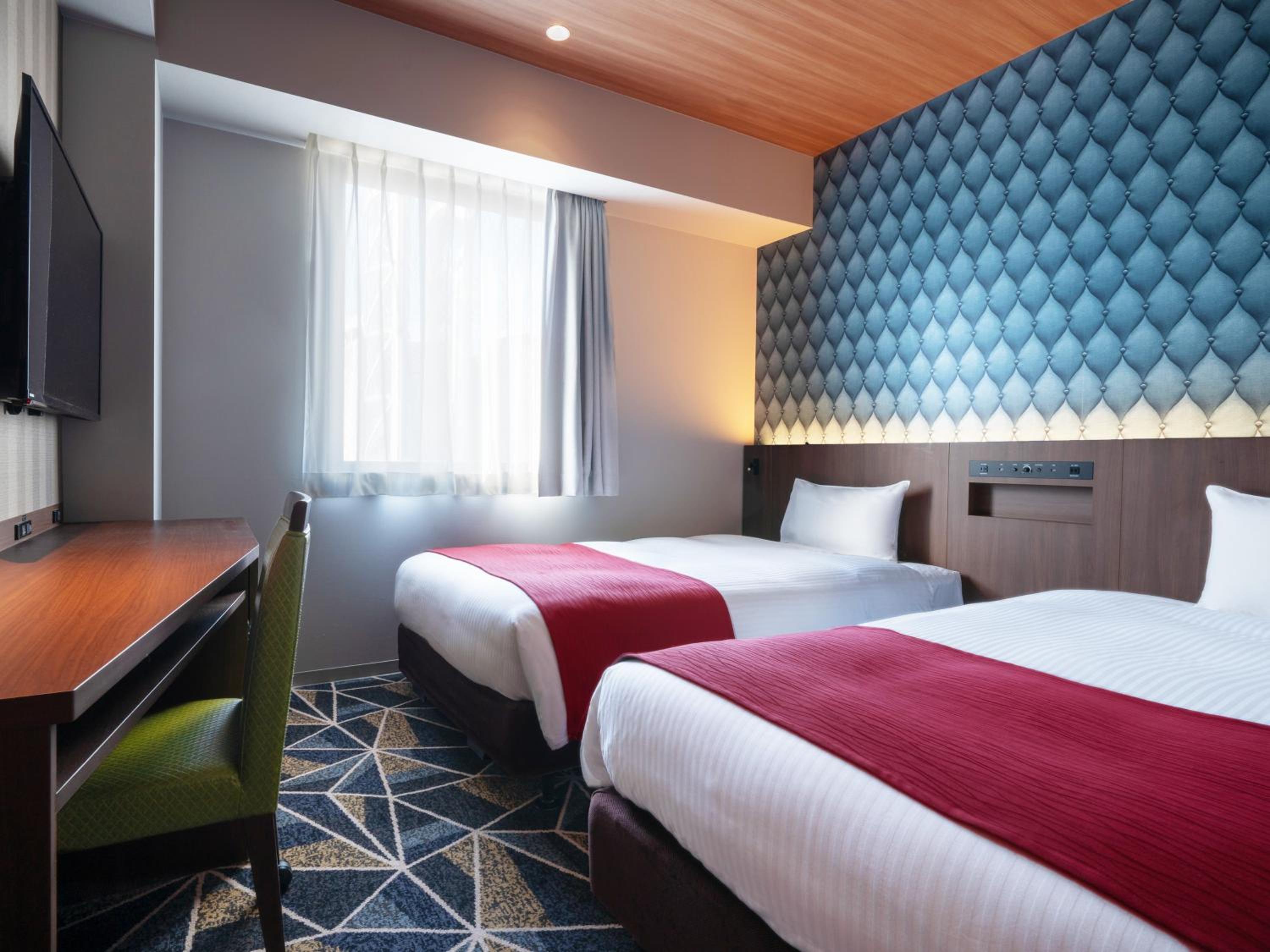 Standard Twin Room - Non-Smoking - Photo 1