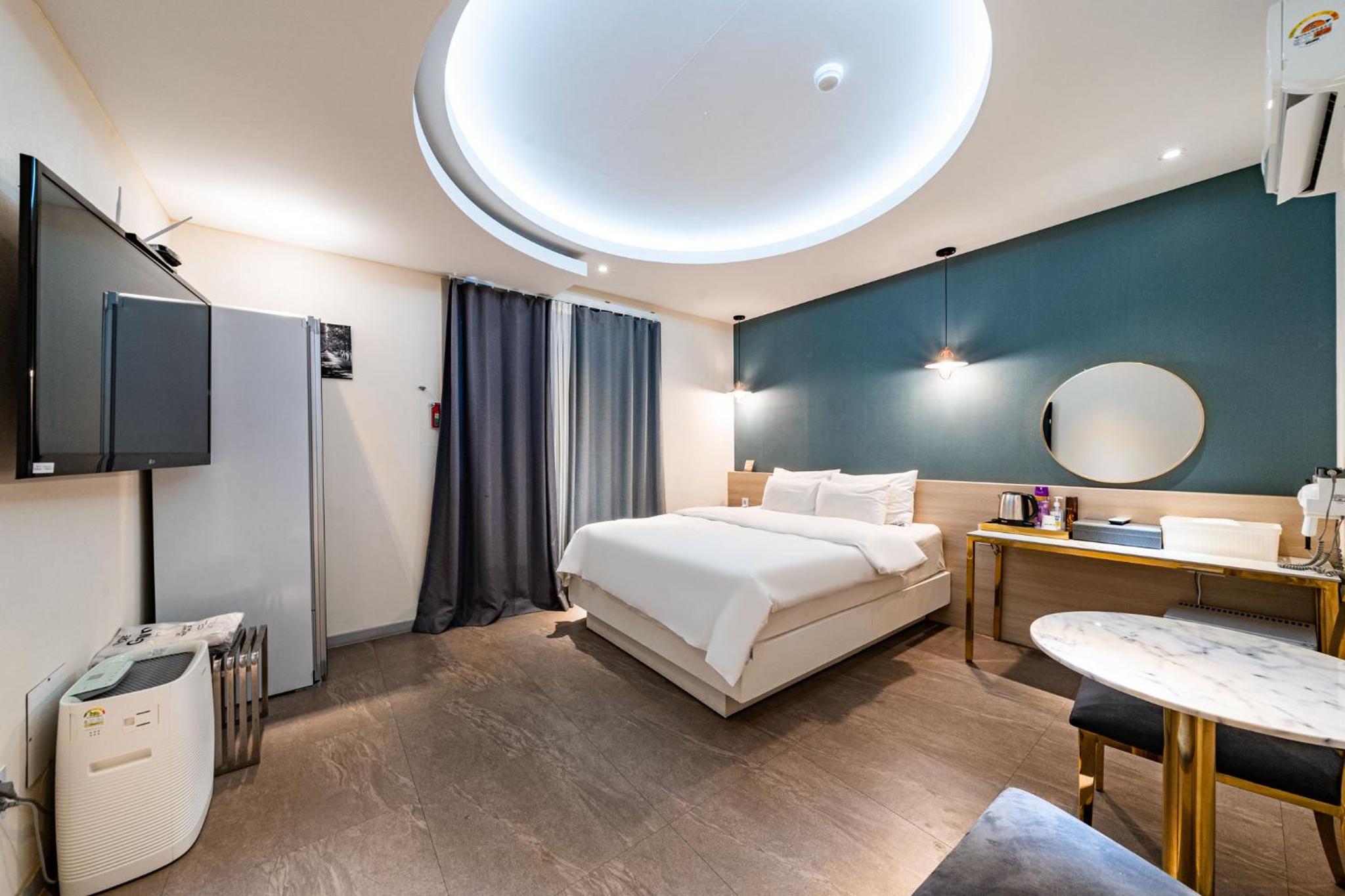 Special Offer - Deluxe Double Room with Facility Package