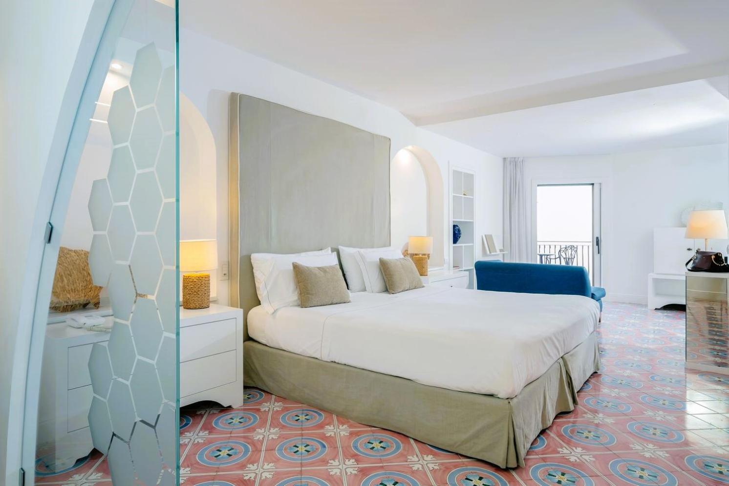 Superior Junior Suite with Terrace and Sea View - Photo 1