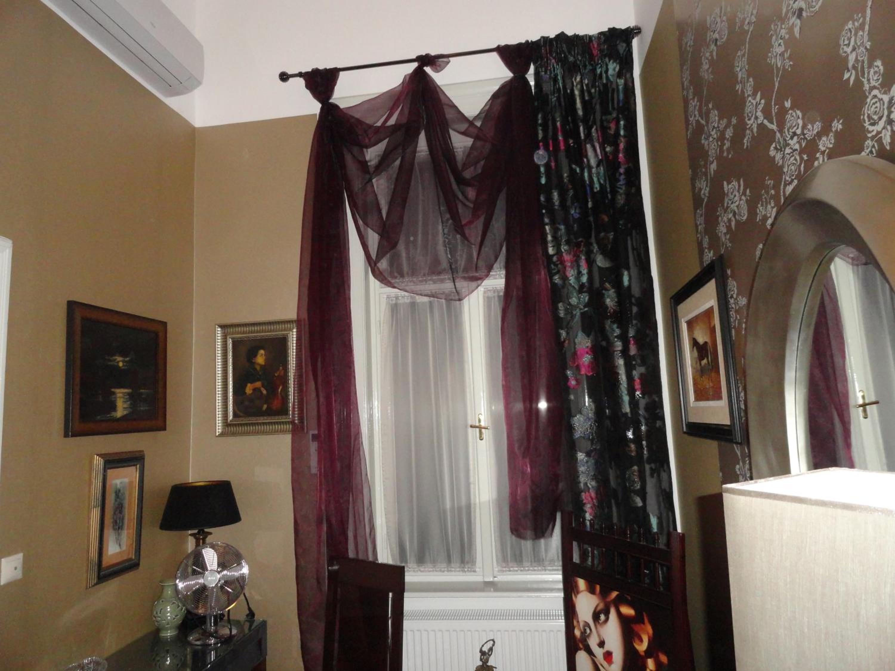 Two-Bedroom Apartment - Photo 30