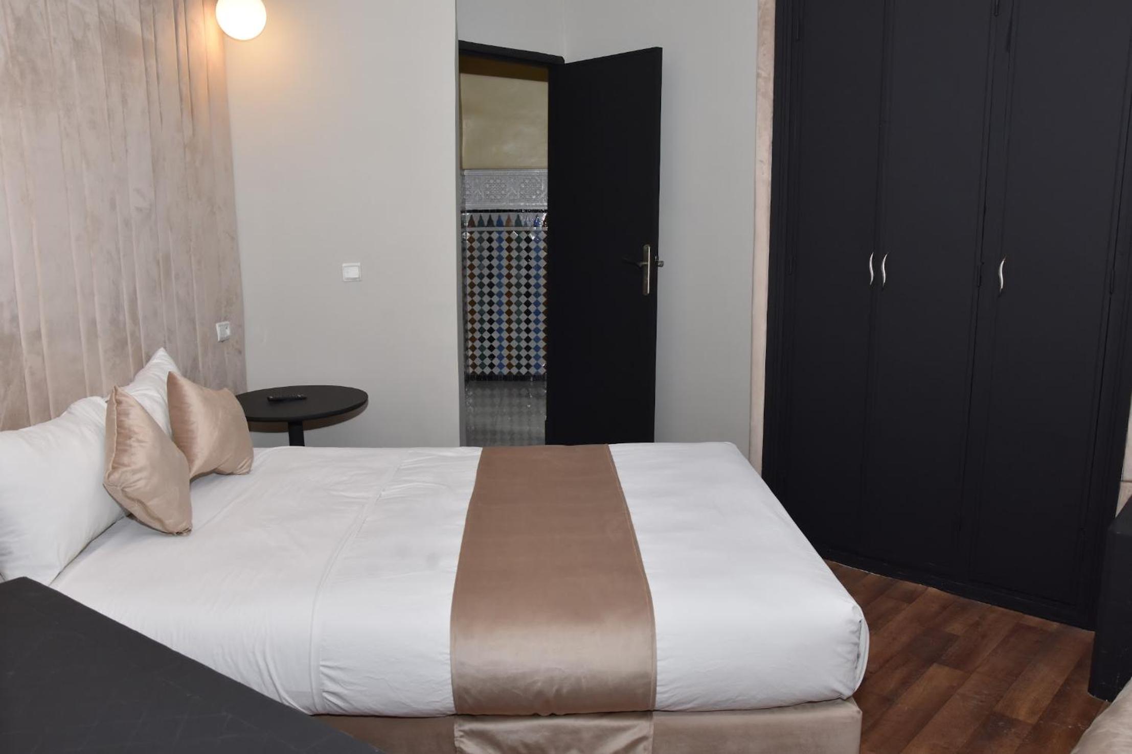 Triple Room - Photo 6
