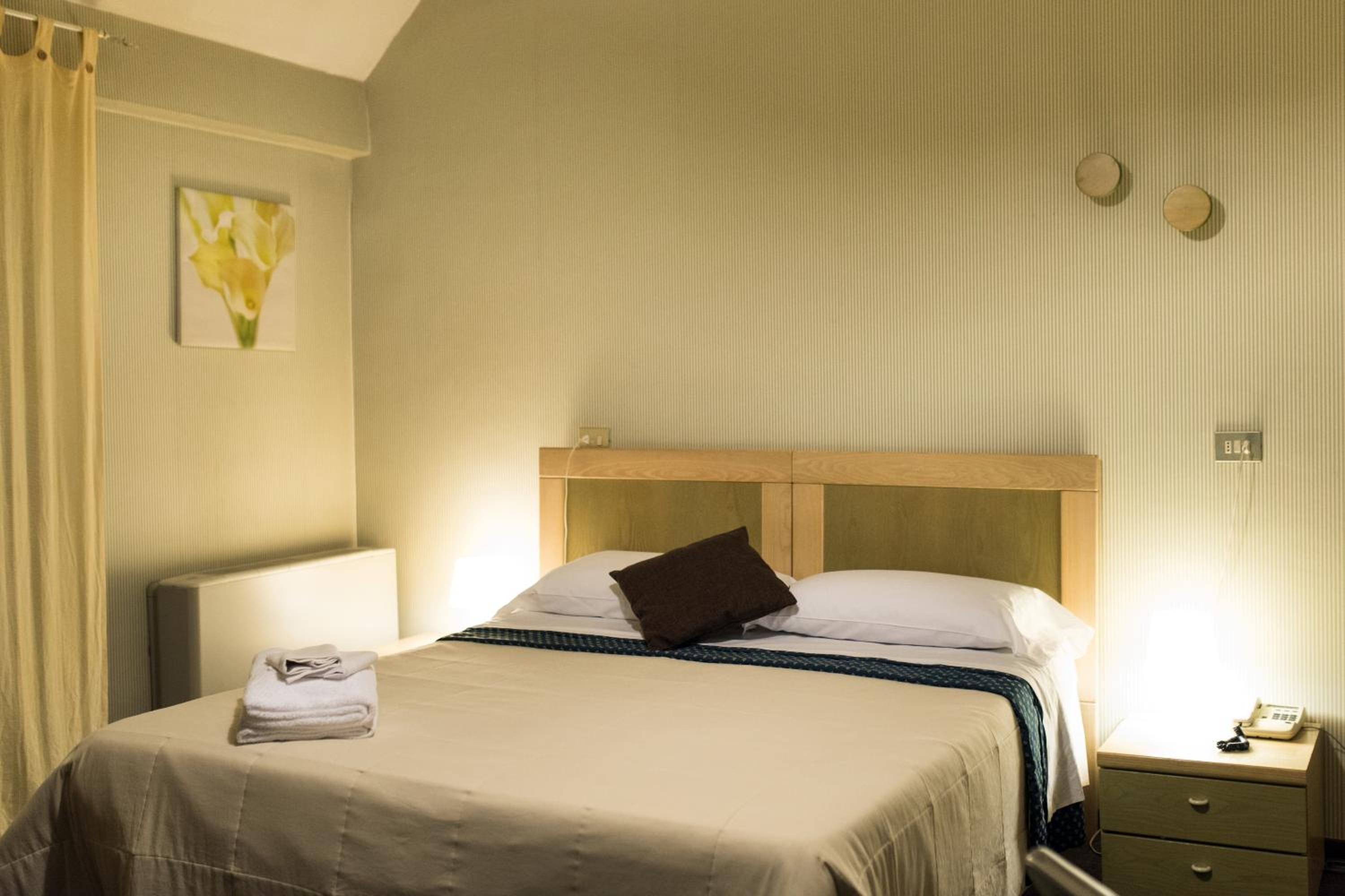 Economy Double or Twin Room photo 1