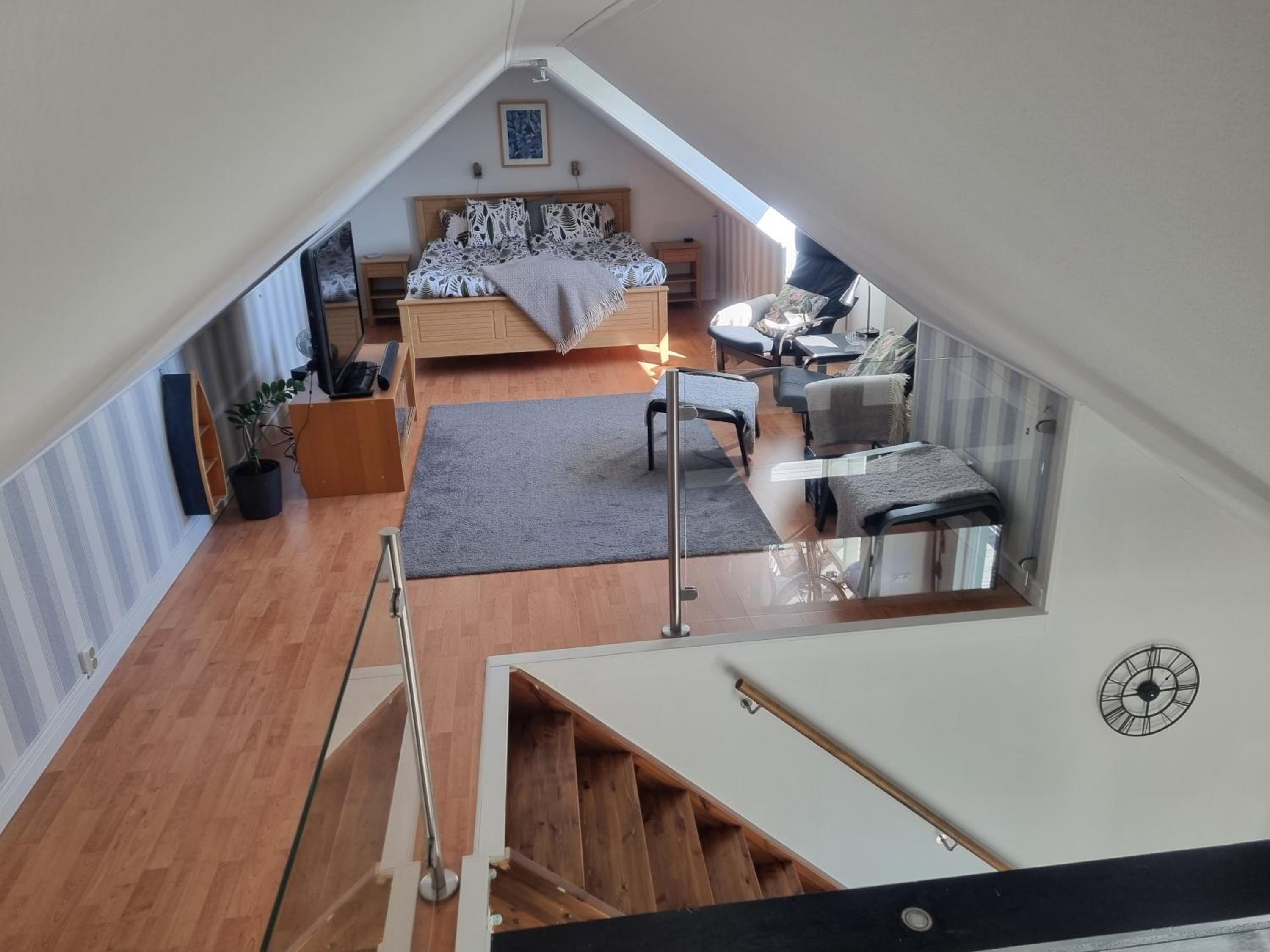 Maisonette photo 2