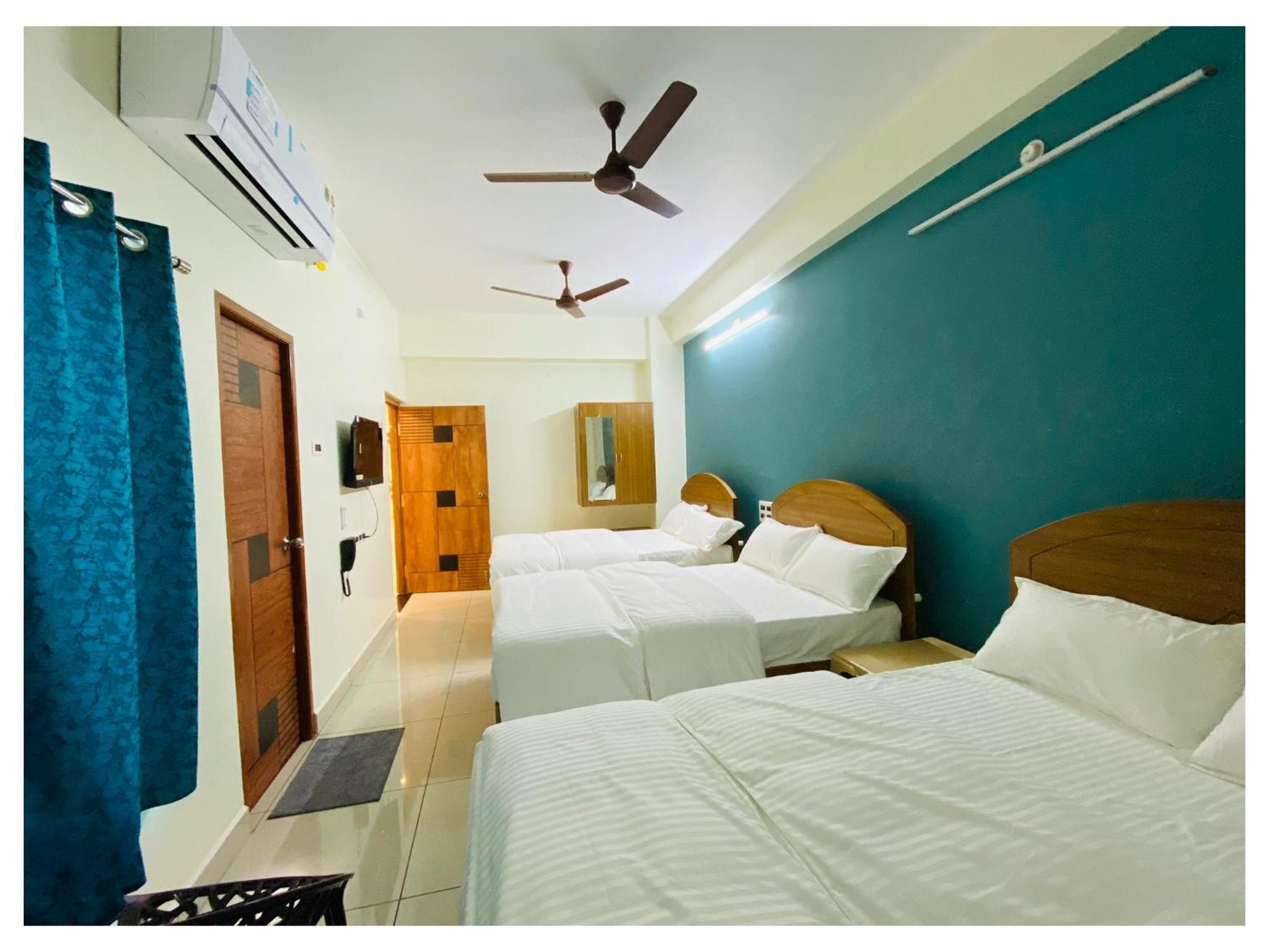 Executive Triple Room photo 1
