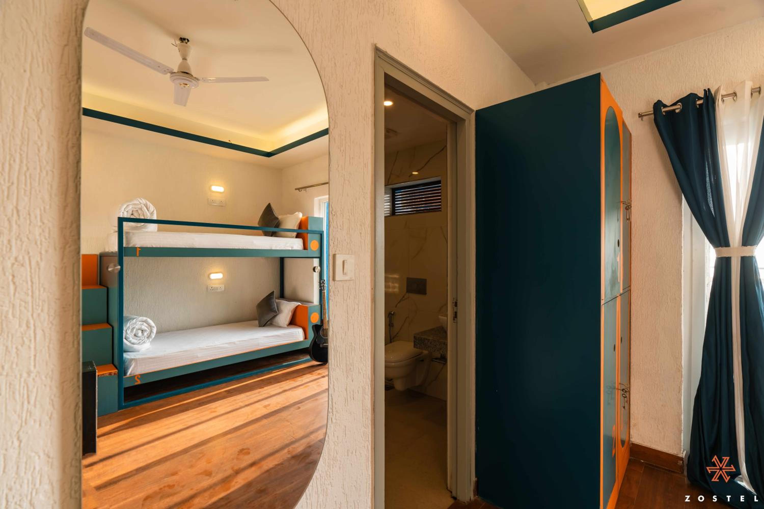 Bed in 4-Bed Mixed Dormitory Room photo 3