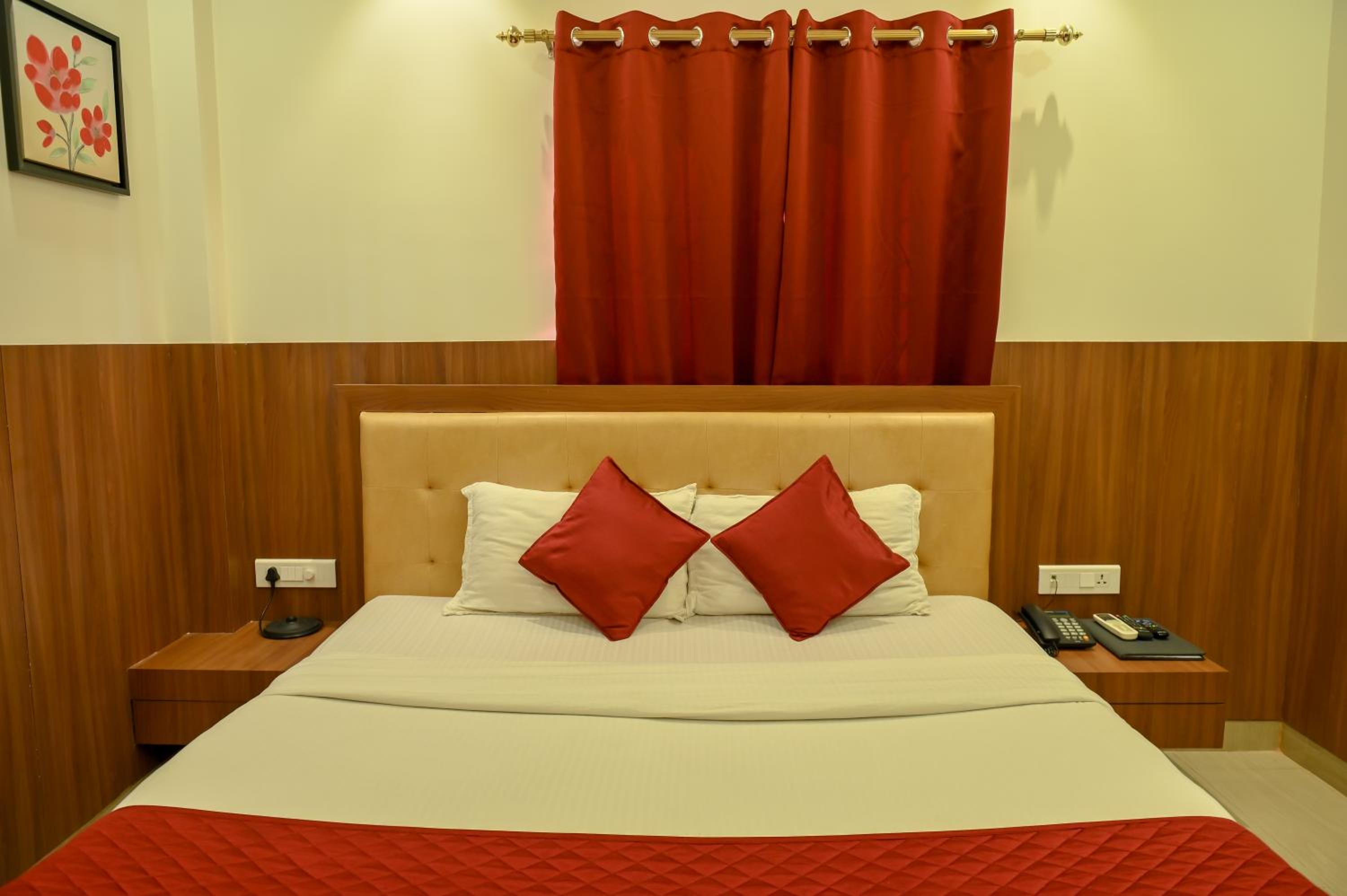 Standard Double Room - Photo 34