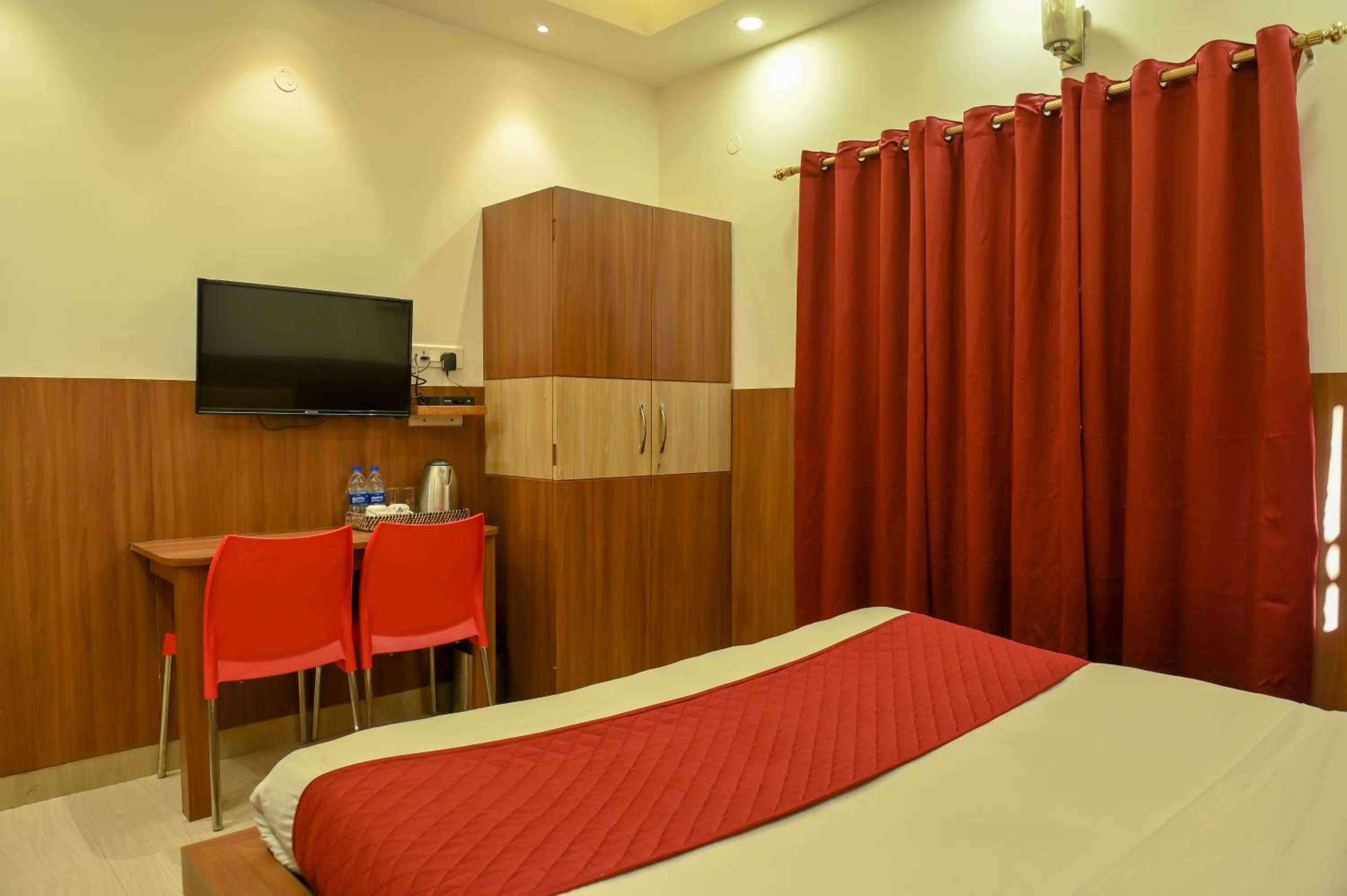 Standard Double Room - Photo 31