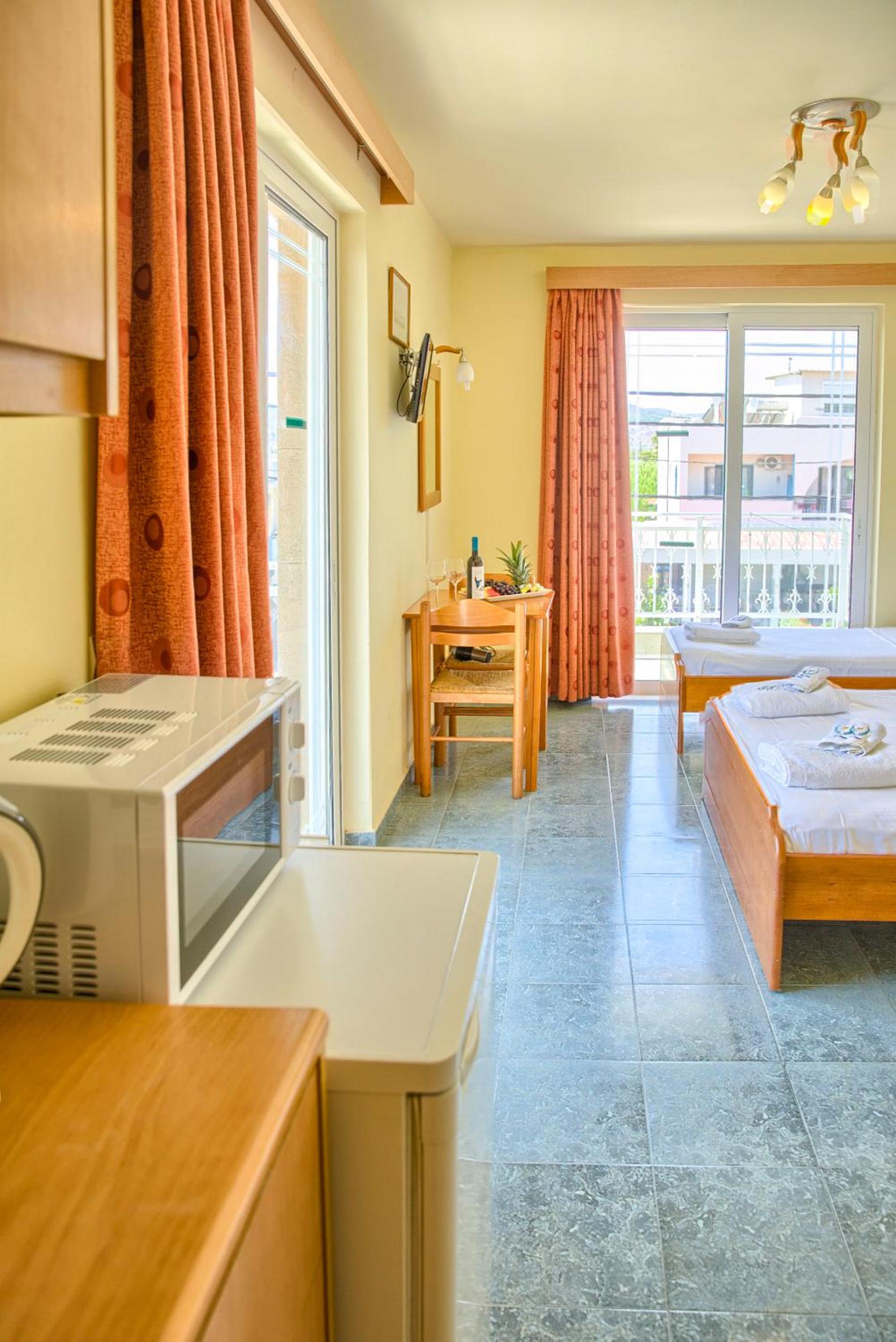 Economy Double or Twin Room (economy building) photo 2