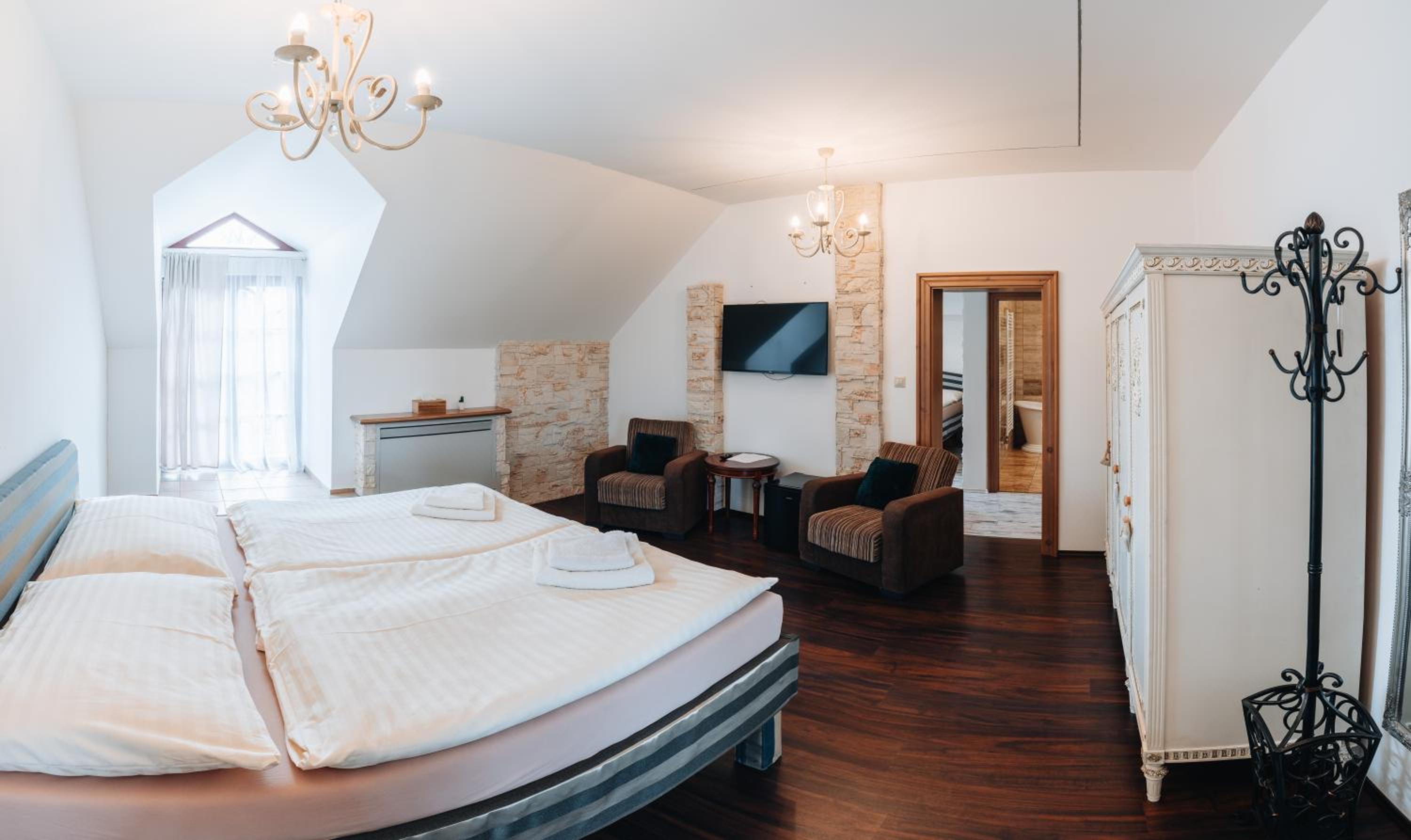 Quadruple Room with Garden View - Photo 1