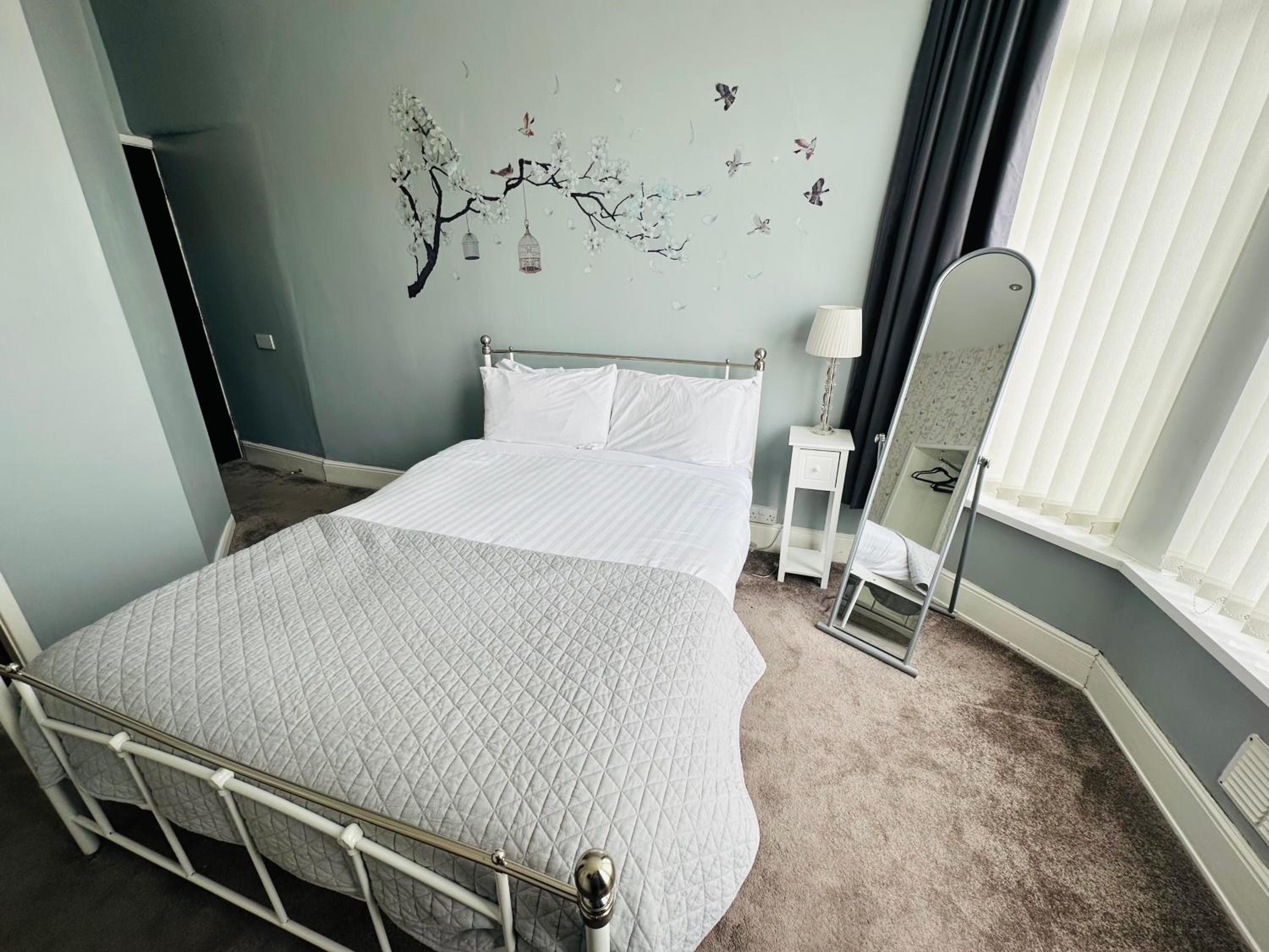 Double Room - Photo 3