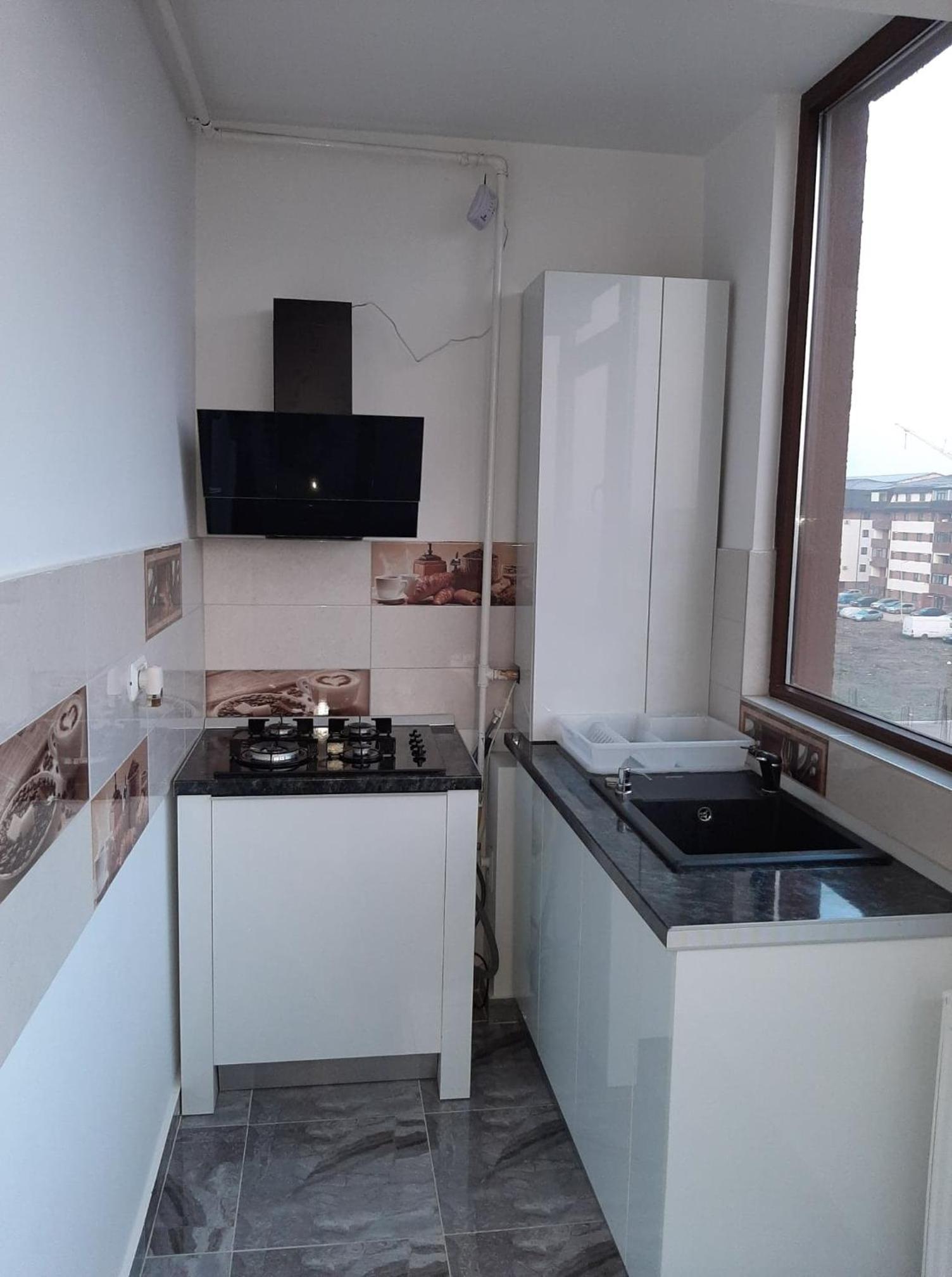 Apartment photo 2
