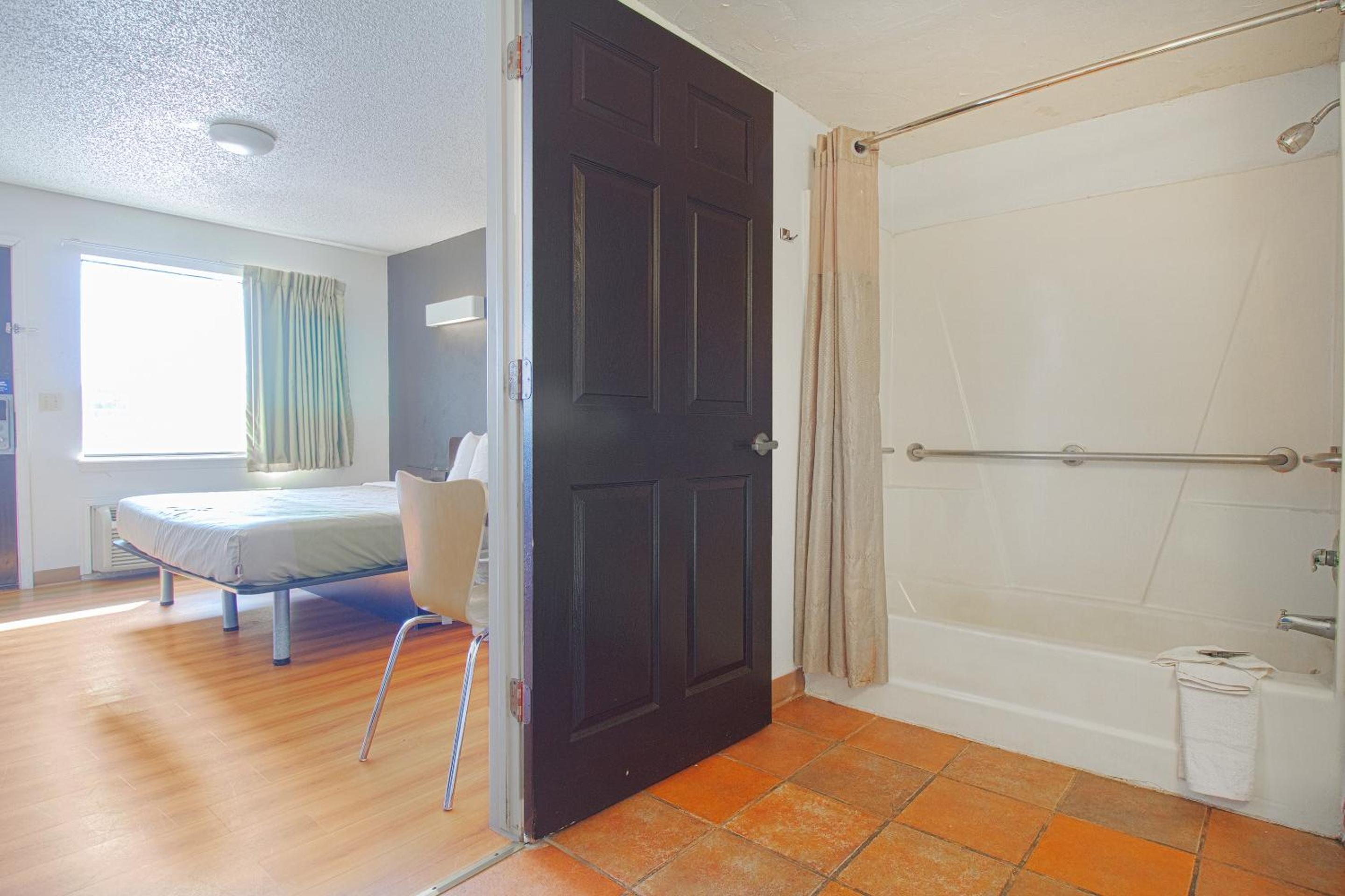Studio Inn Extended Stay Oklahoma City Airport by OYO, Φωτογραφία 3
