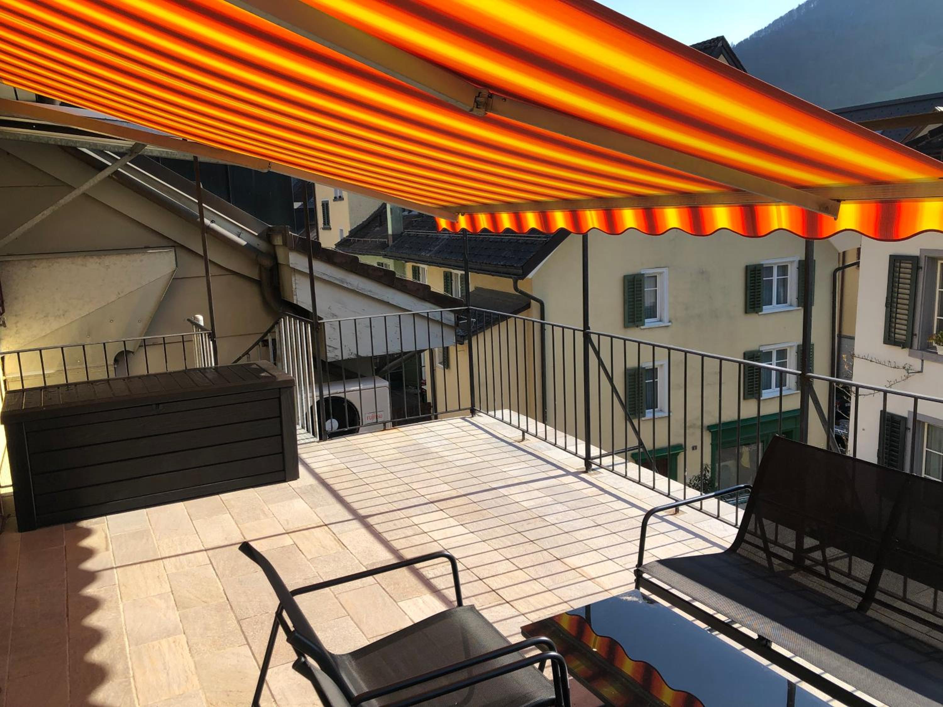 Double Room with Balcony - Photo 3