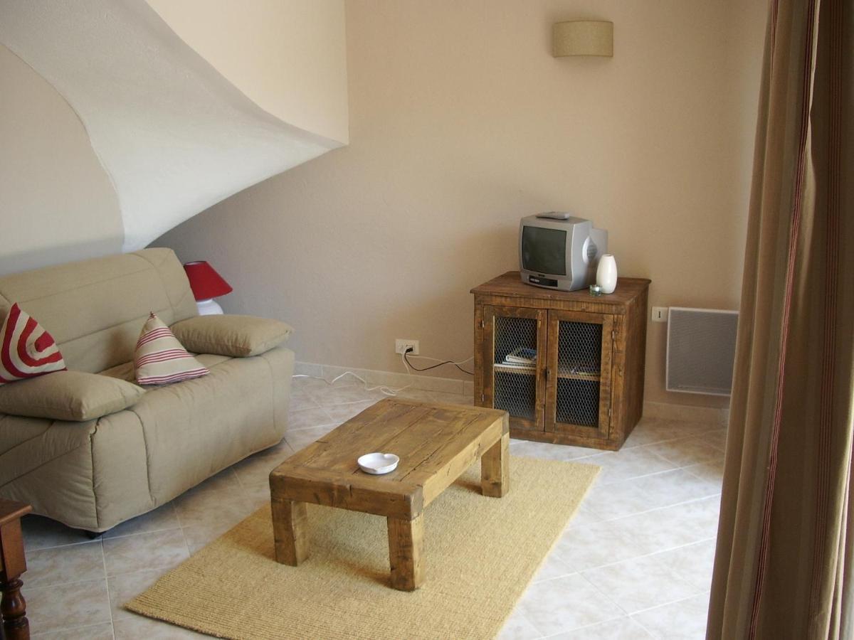 Deluxe Double Room with Balcony photo 1