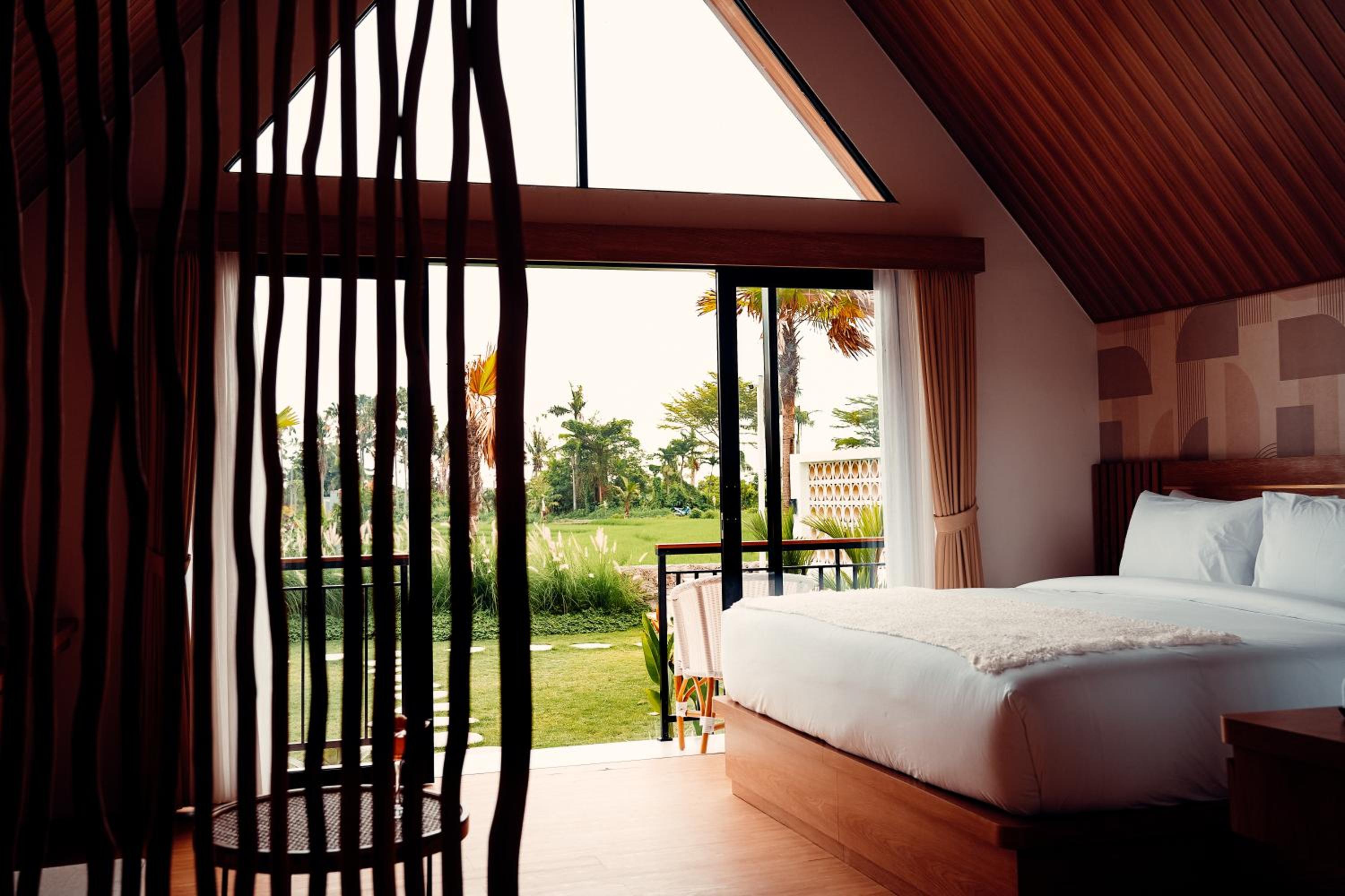 Villa with Garden View - Photo 2