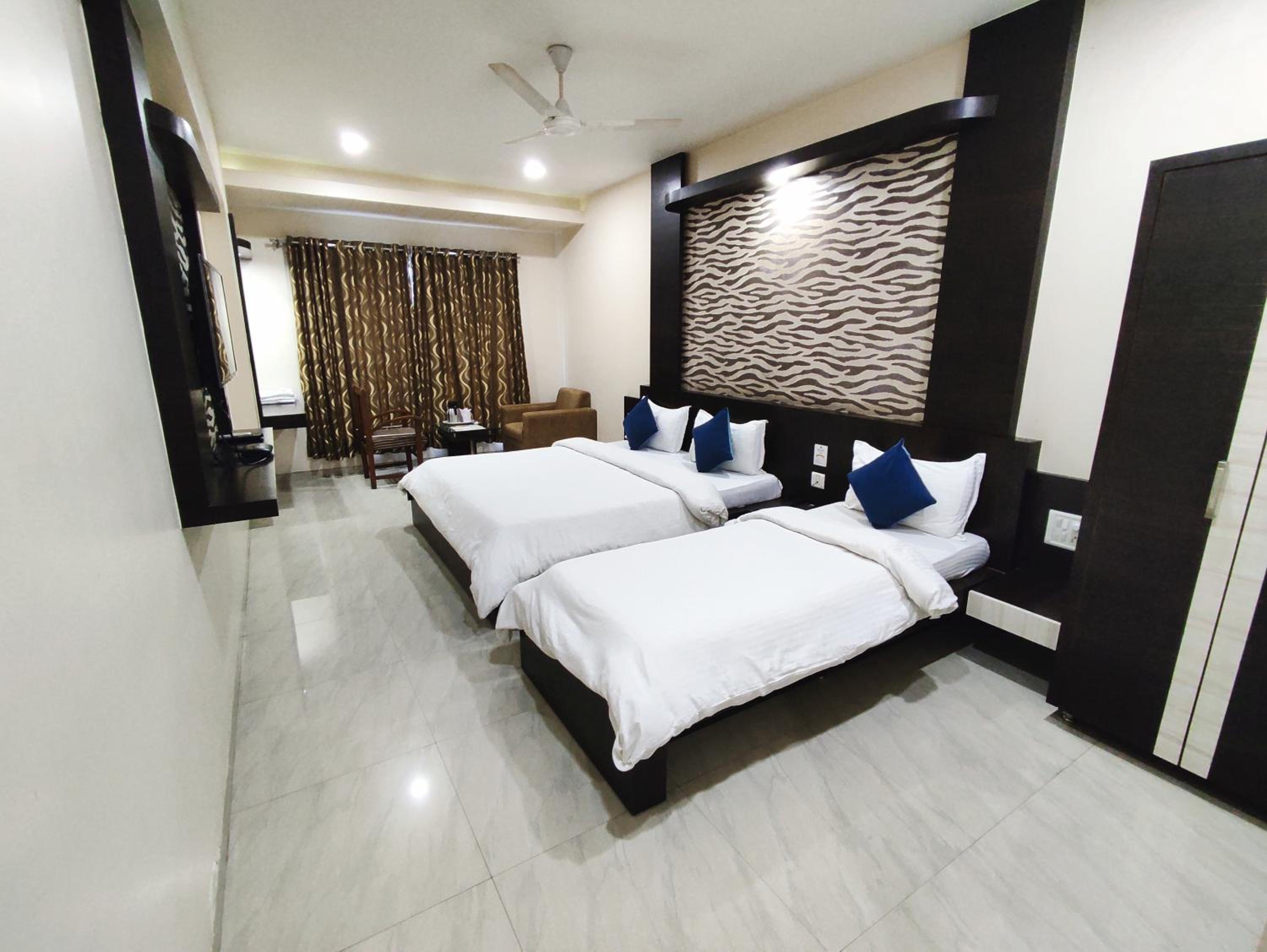 Classic Triple Room