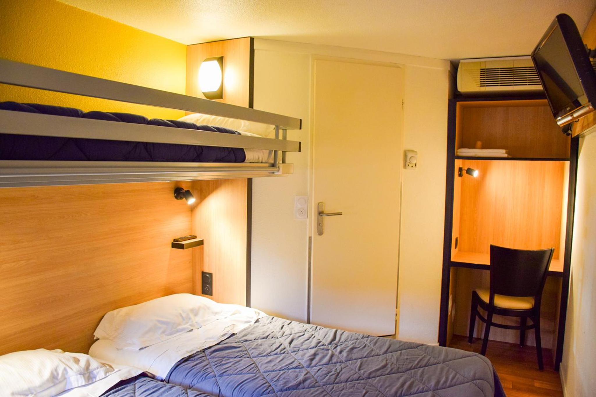 Triple Room - Photo 1
