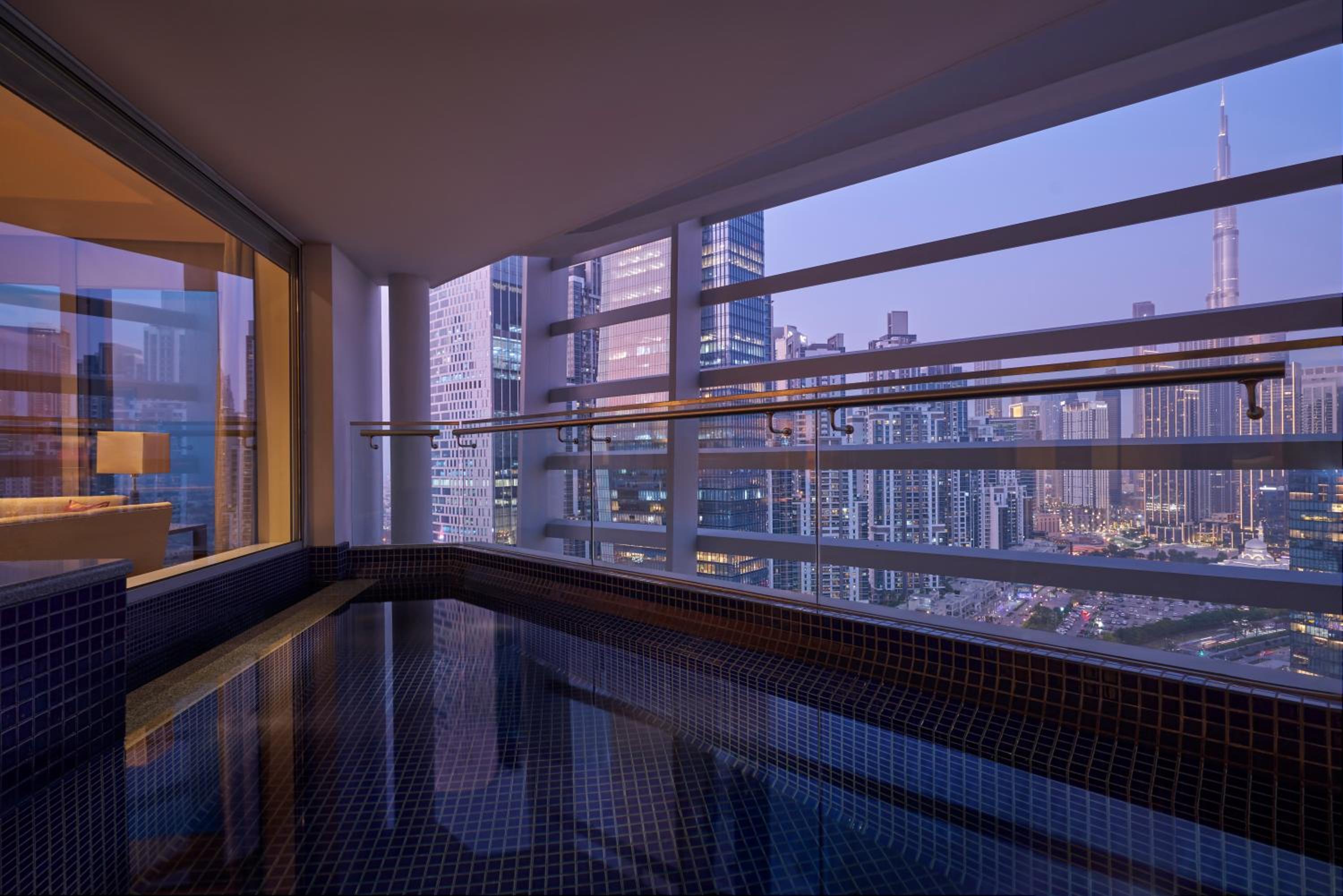 Anantara Royal Suite with Pool thumbnail 5