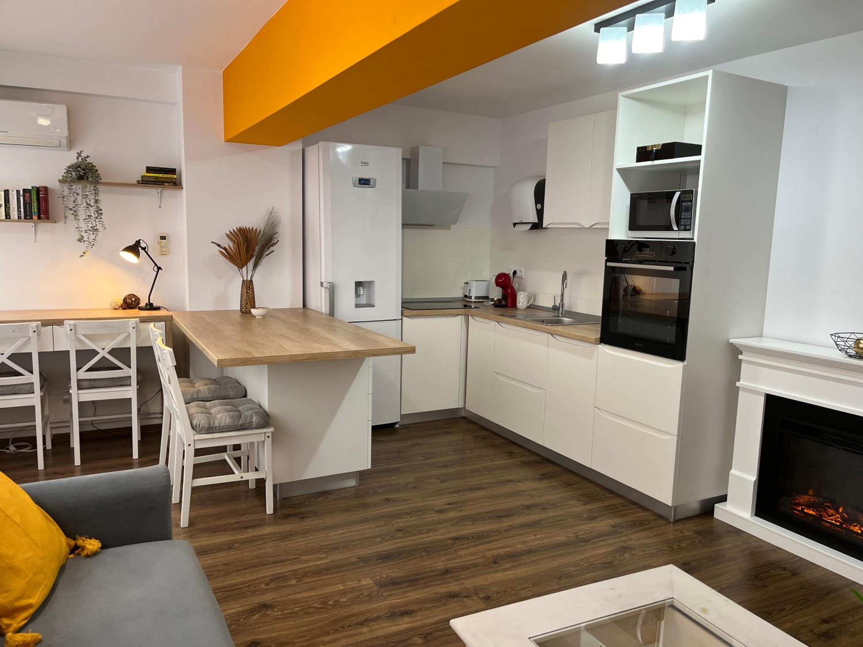 Deluxe Apartment - Photo 2