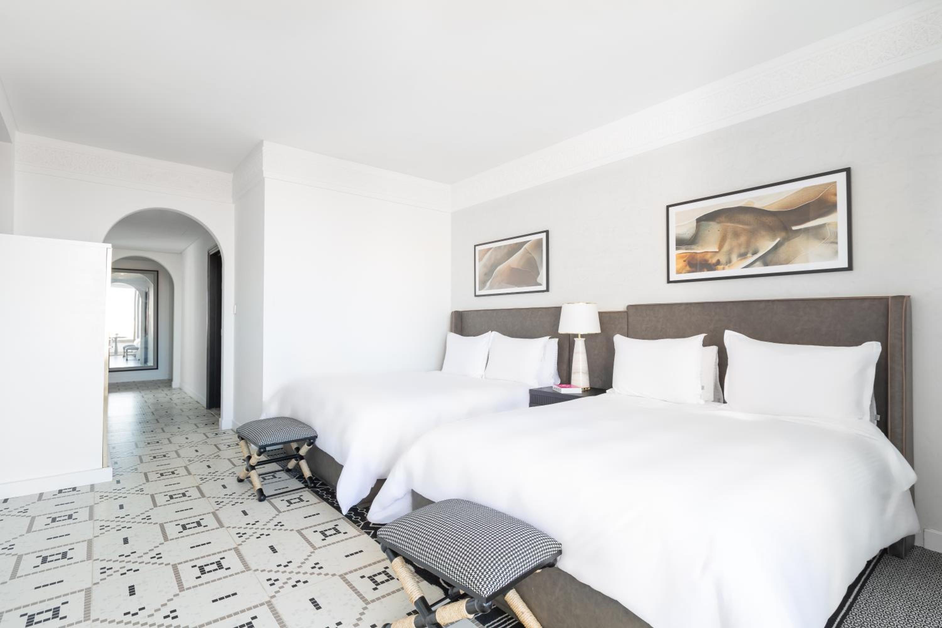 Deluxe Room Two Queen Beds with balcony  - Photo 3