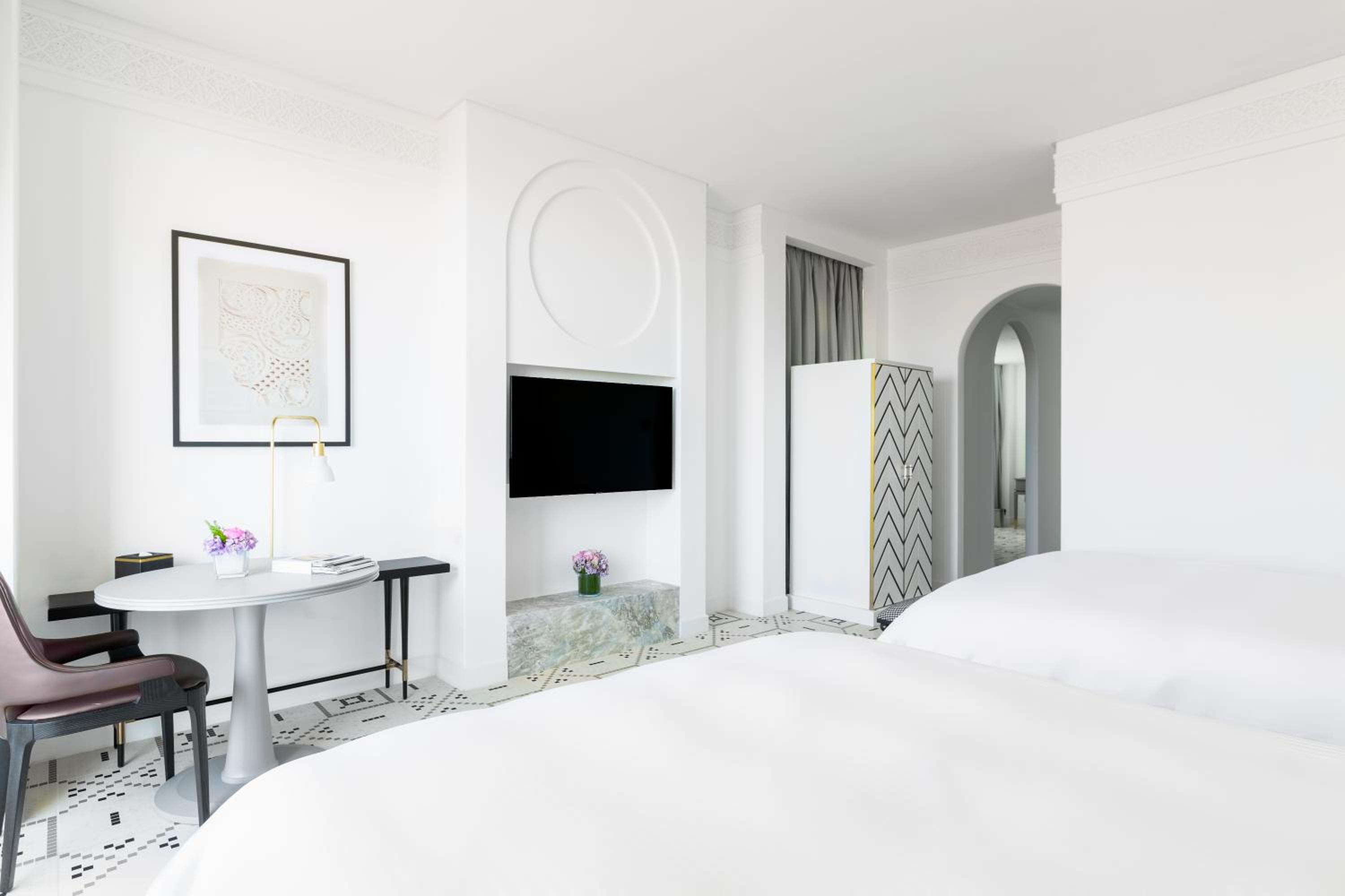 Deluxe Room Two Queen Beds with balcony  - Photo 5
