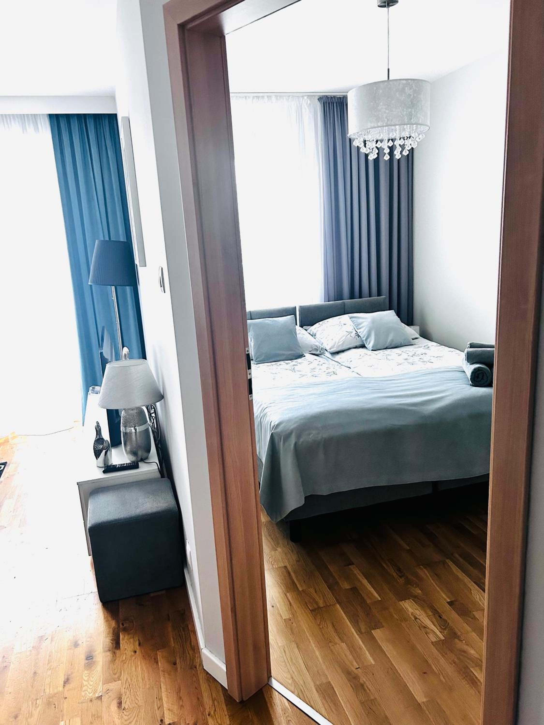 One-Bedroom Apartment - Photo 9