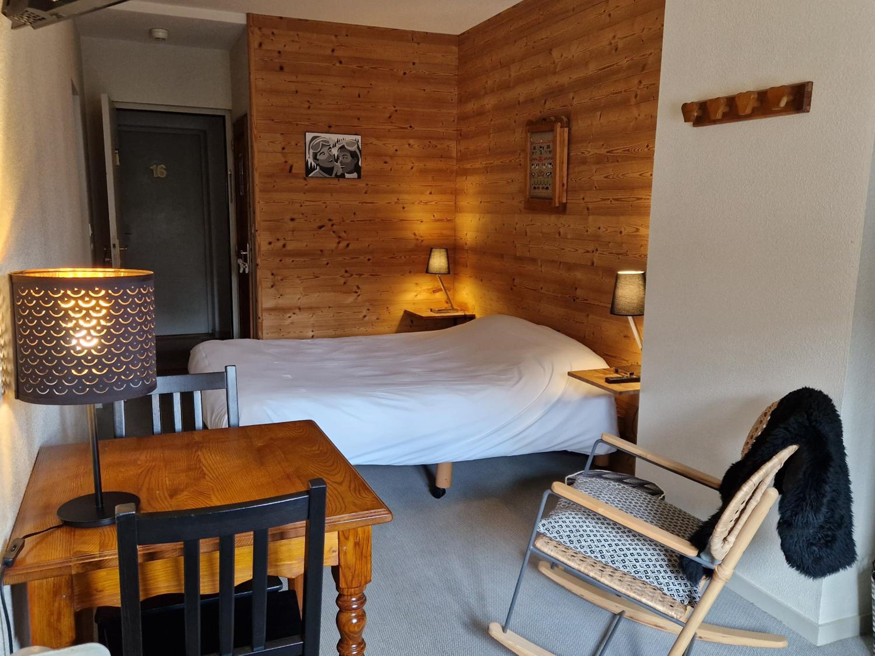 Double Room with Private Bathroom photo 2