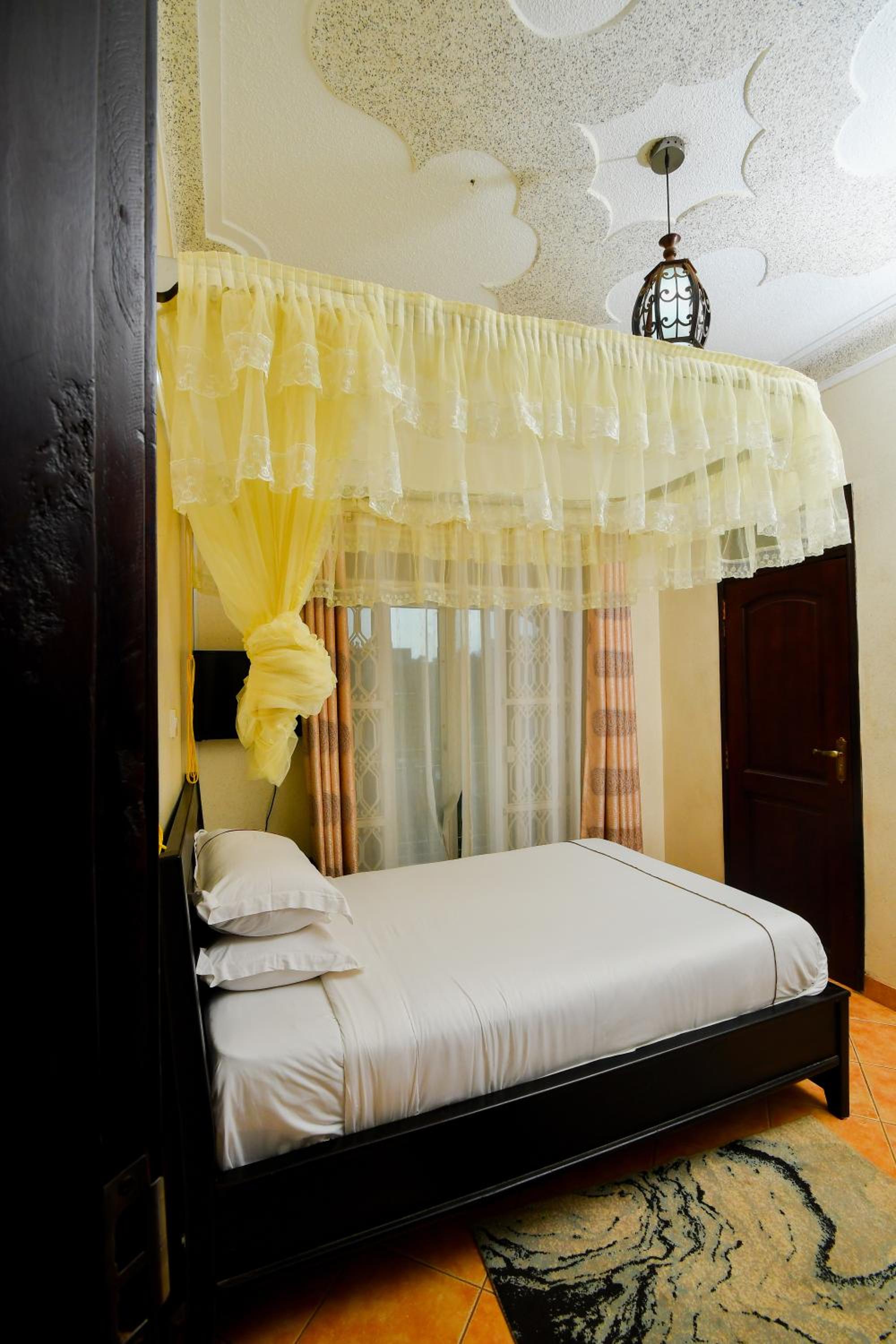 Standard Single Room With Shower