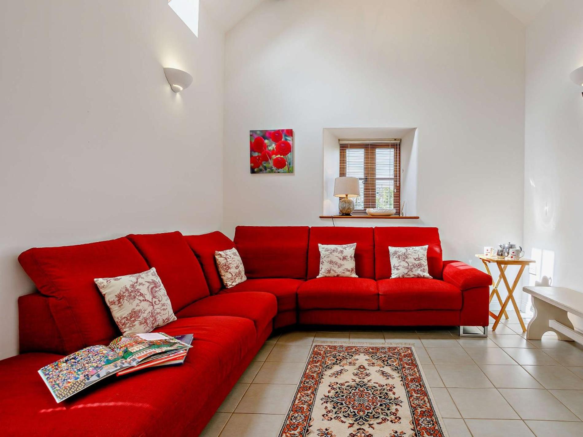 Three-Bedroom House photo 2